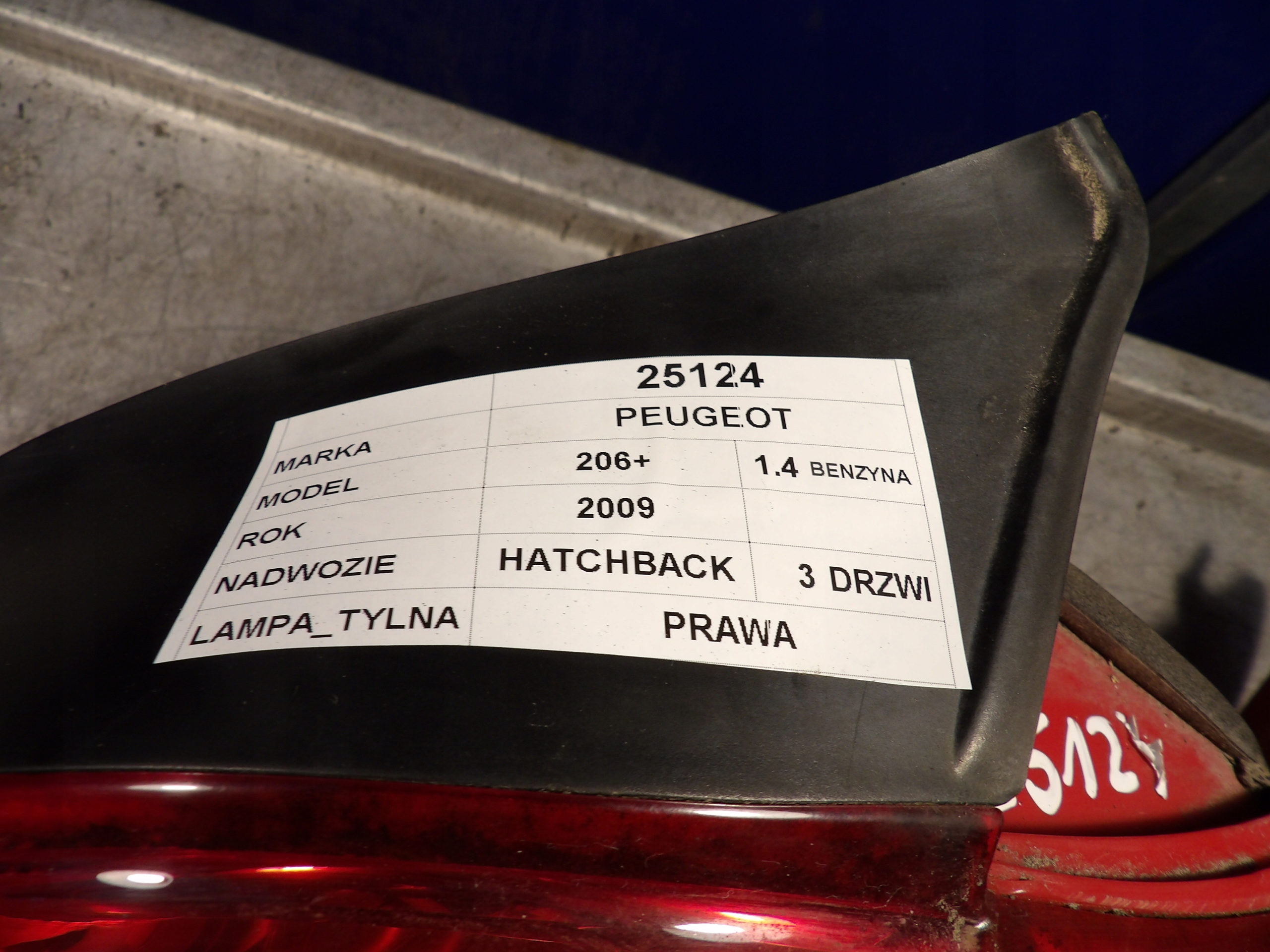 Peugeot 206+ light rear right 11-8057B 11-8057R