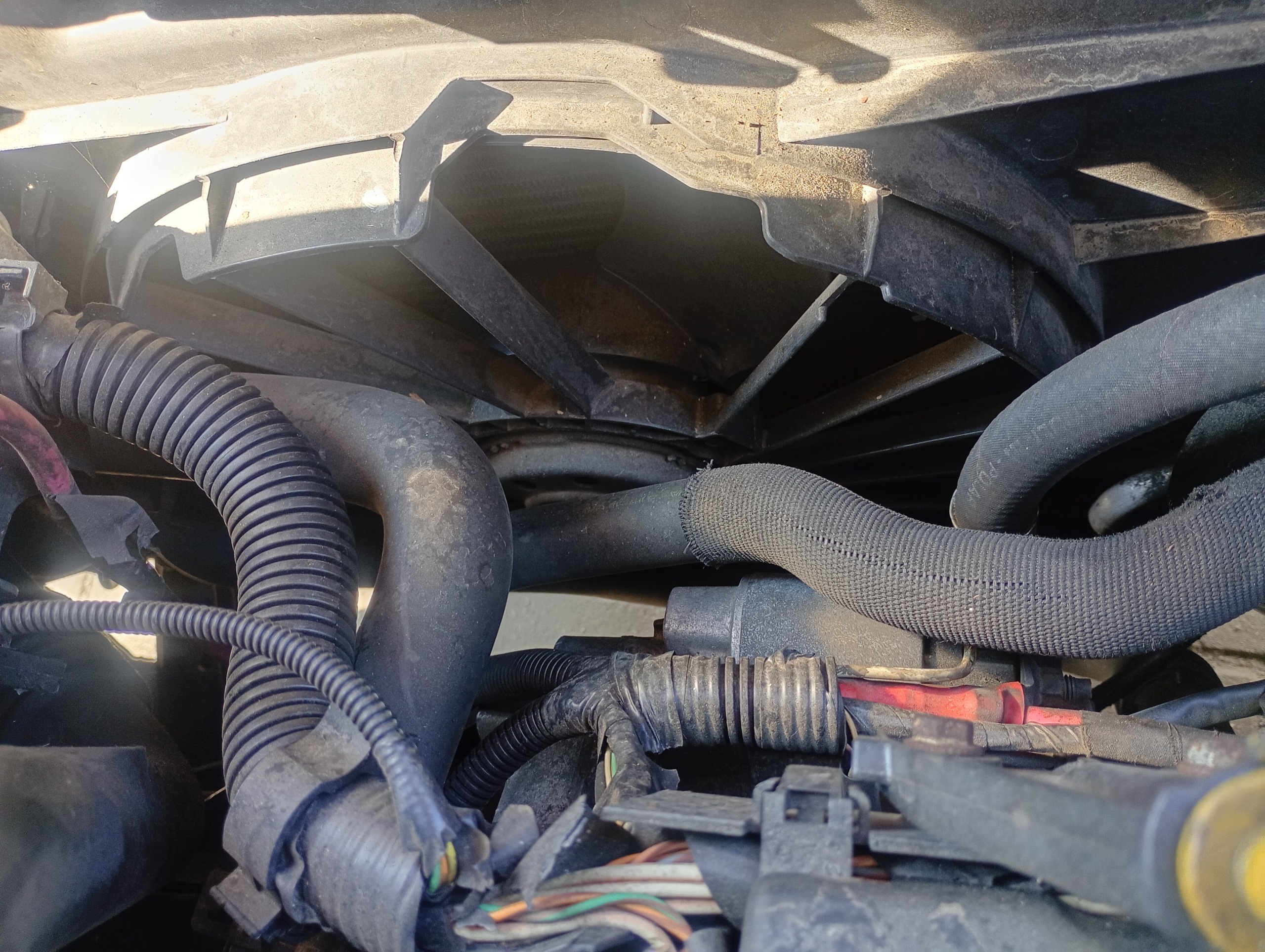 ventilátor motor hűtő Renault Scenic 2 II FL 05-08 1.5 dCi