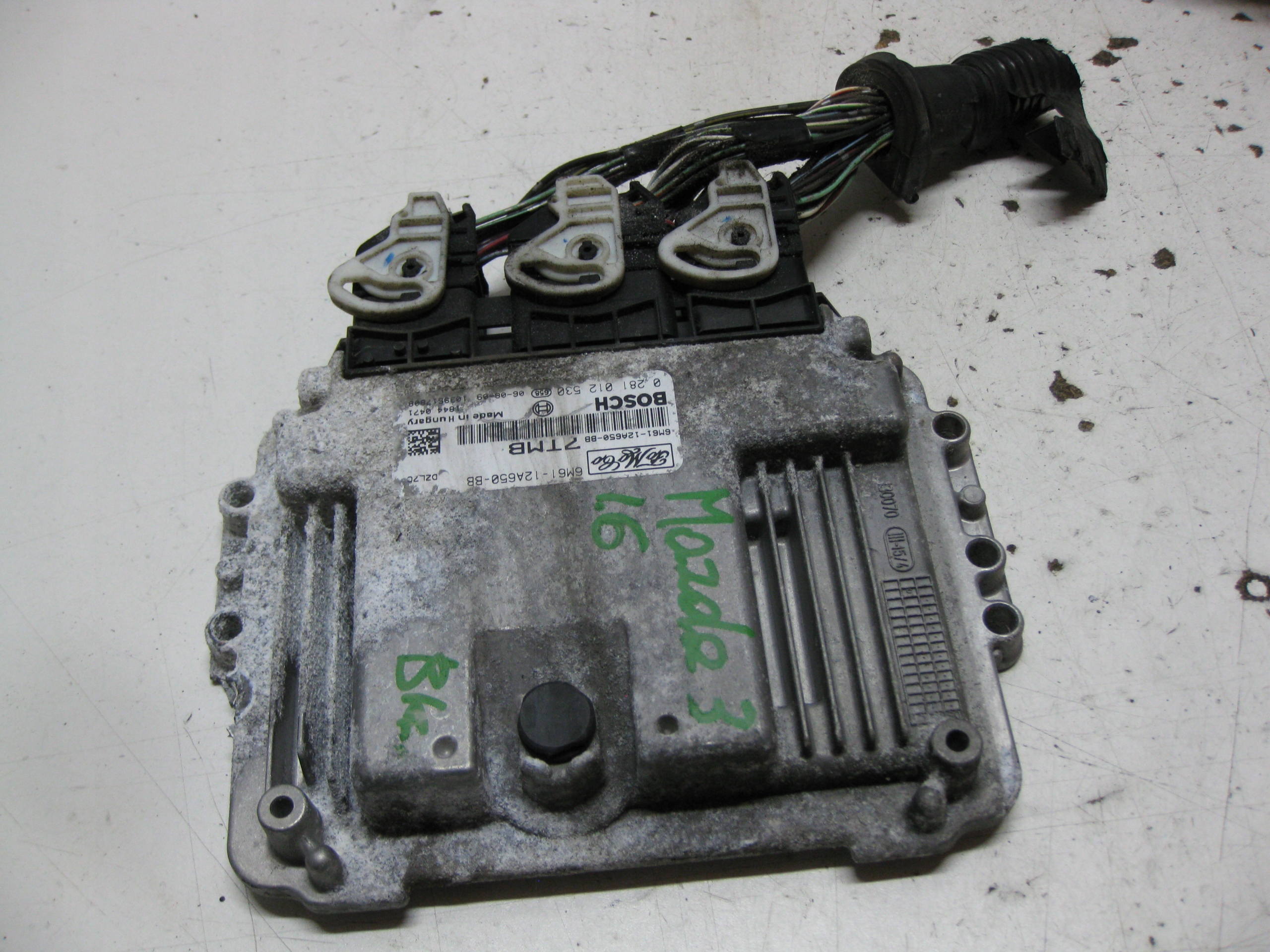 MAZDA 3 BK 06R Computer Bedienteil 6M61-12A650-BB