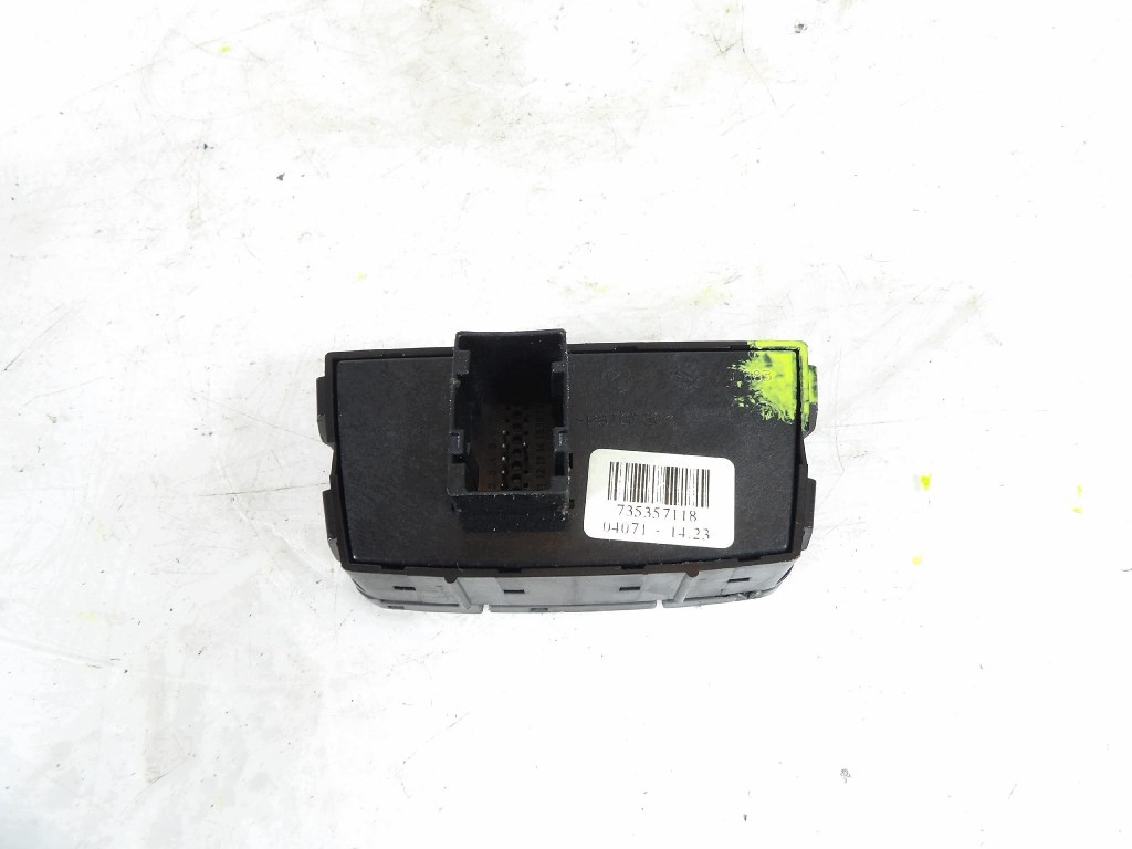 FIAT PANDA light switch of warning lights 73537118