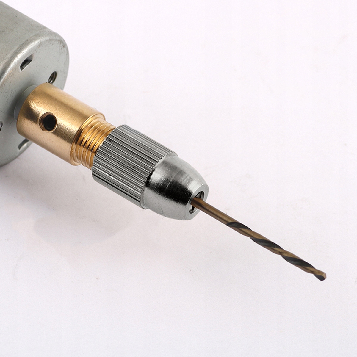 MAŁY UCHWYT WIERTŁA MIKRO MOSIĄDZ Kod producenta 7796422