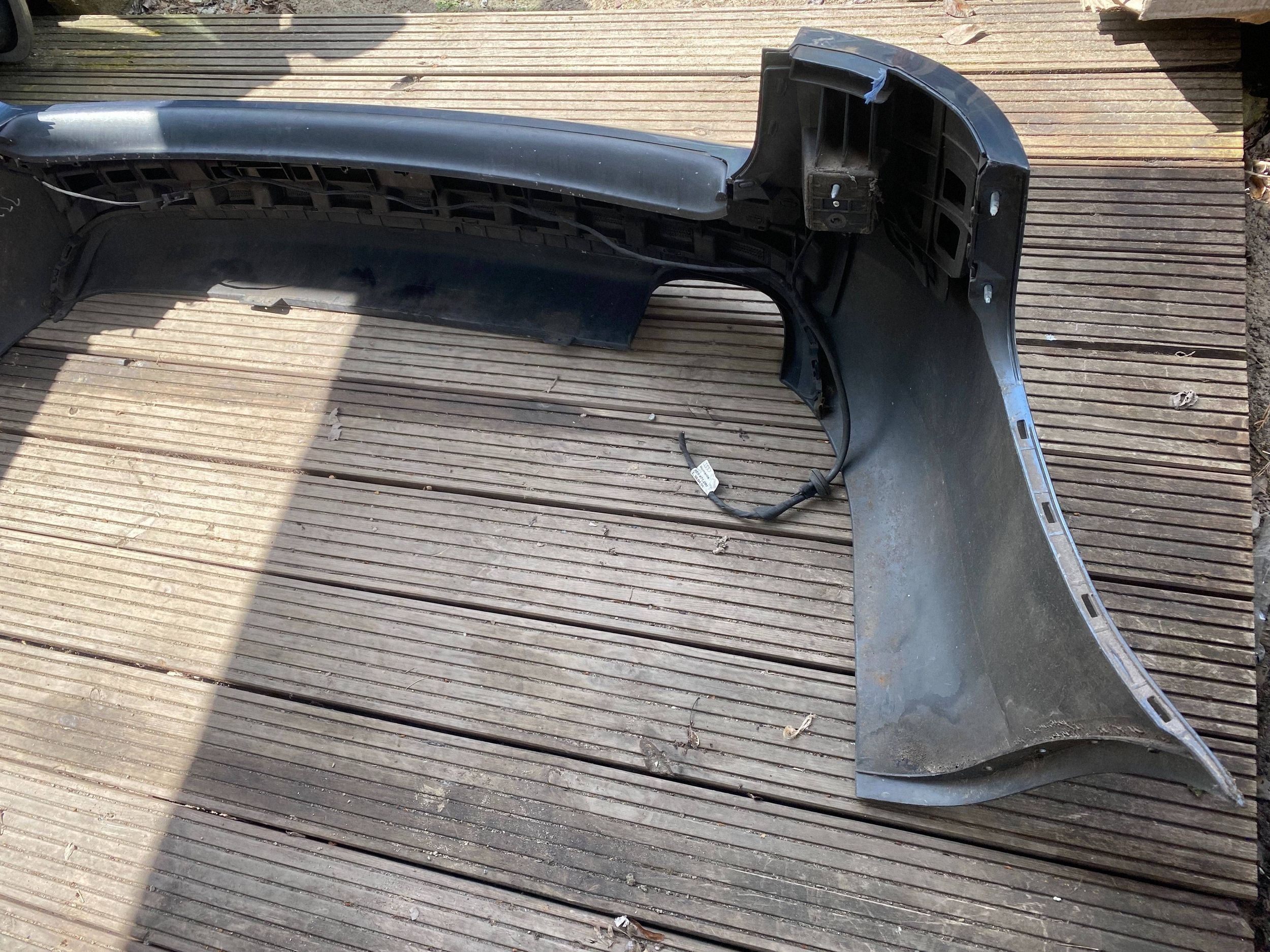 AUDI A4 B7 KOMBI complete bumper rear part rear PDC LX7Z