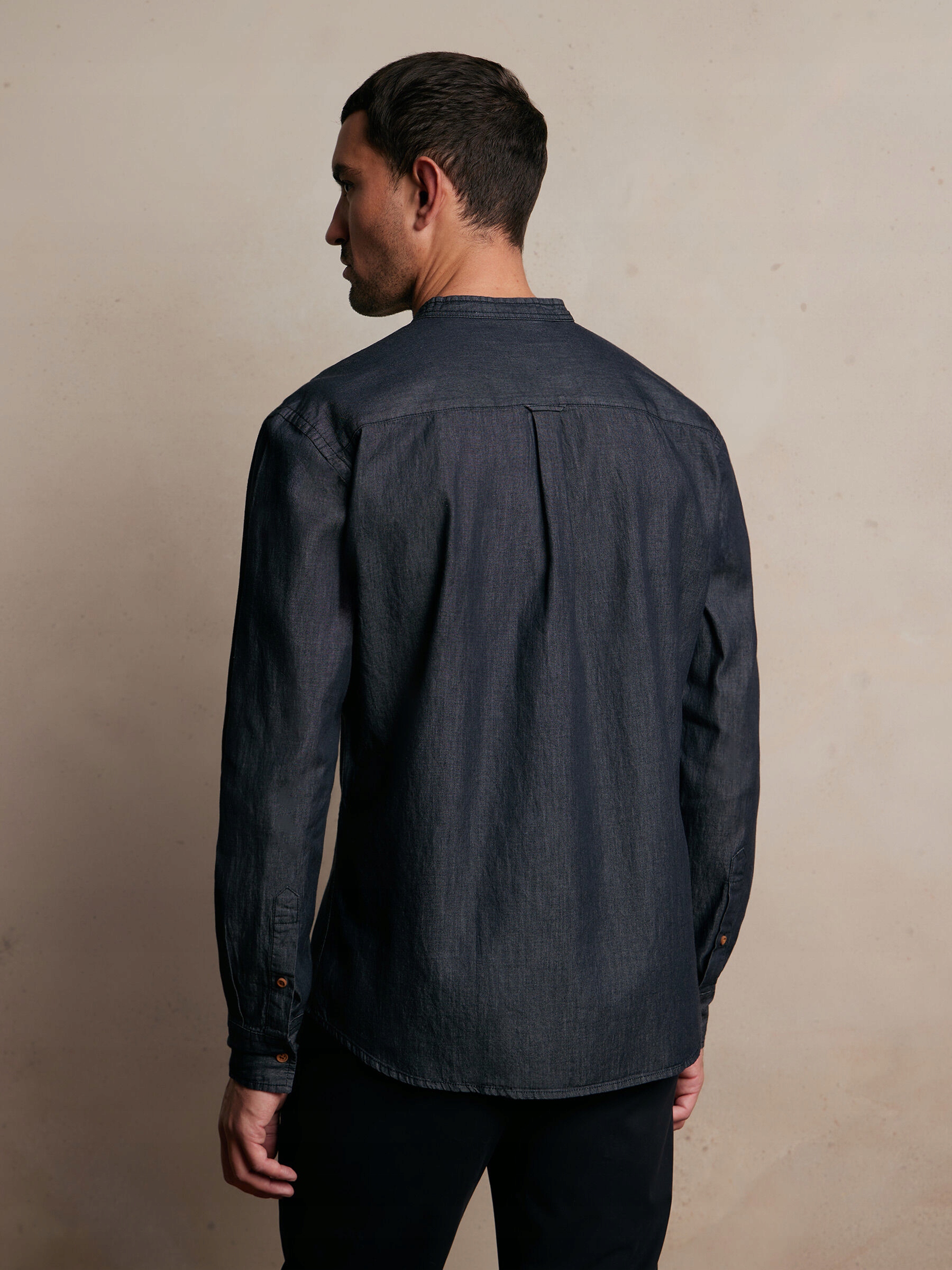 CZARNA KOSZULA DŁUGI RĘKAW L BYTOM Linia regular