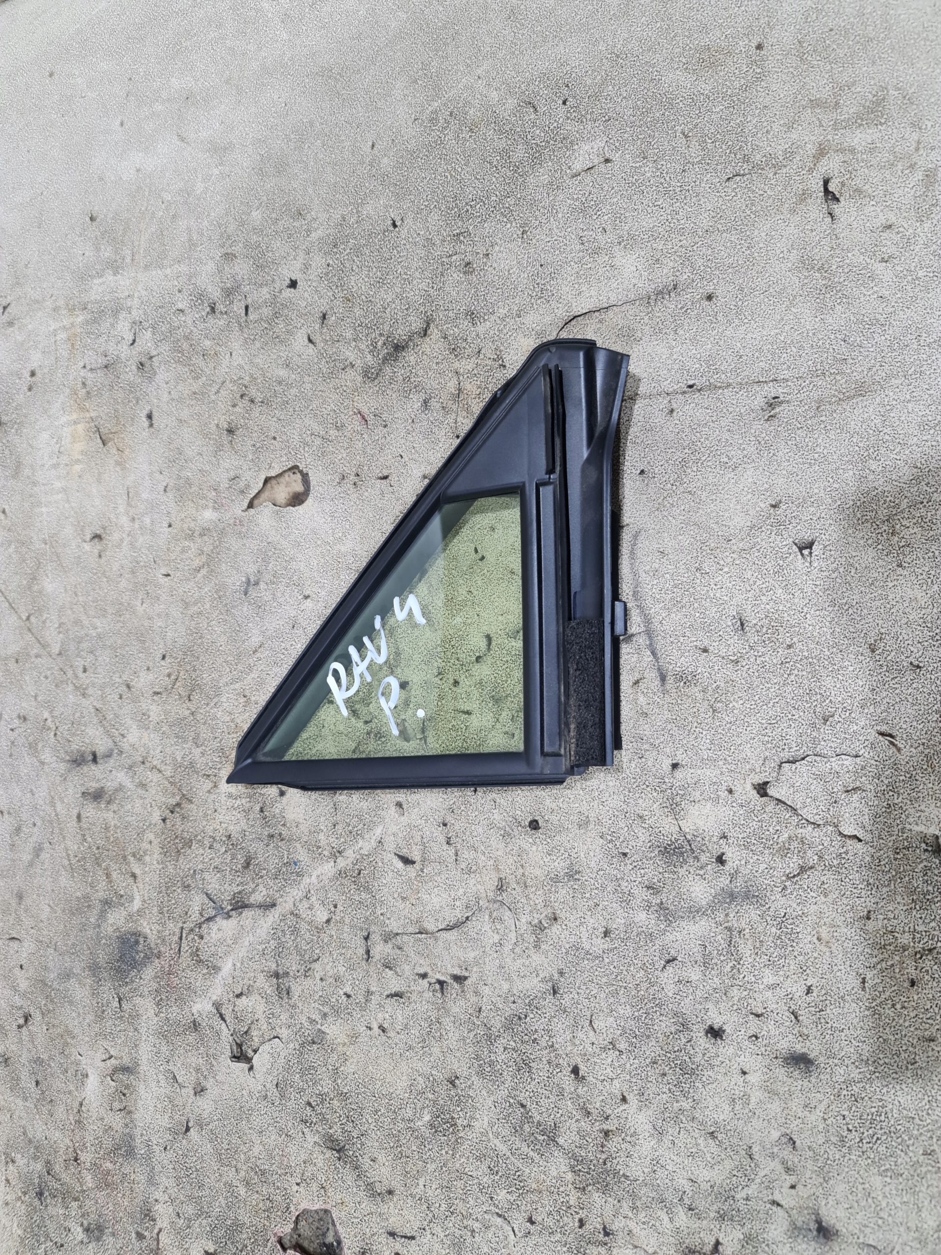 TOYOTA RAV4 2019 - СТЕКЛО ПЕРЕДНЕЙ ПРАВОЙ ДВЕРИ