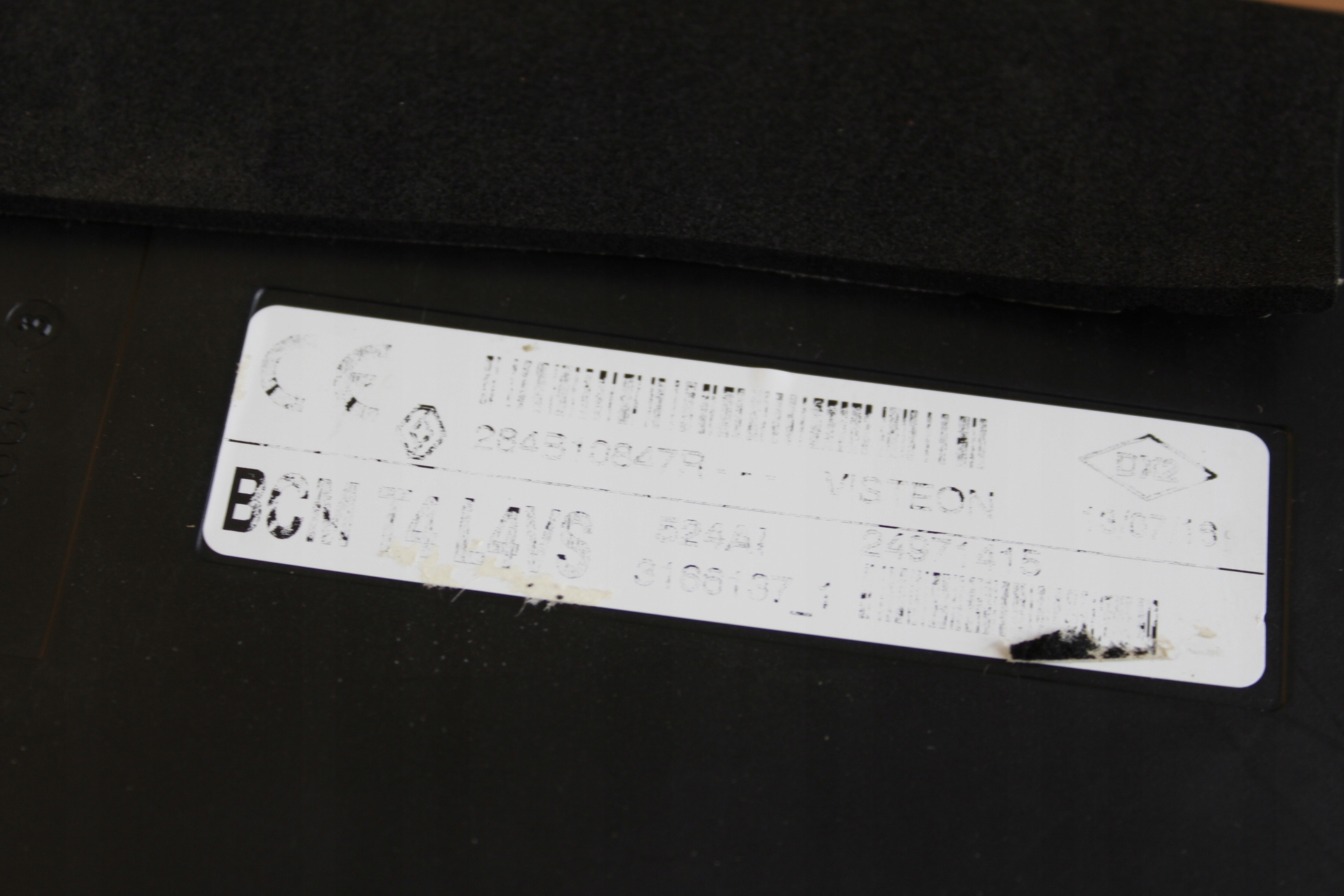 Moduł sterownik BCM TRAFIC III 284B10847R Producent części Visteon