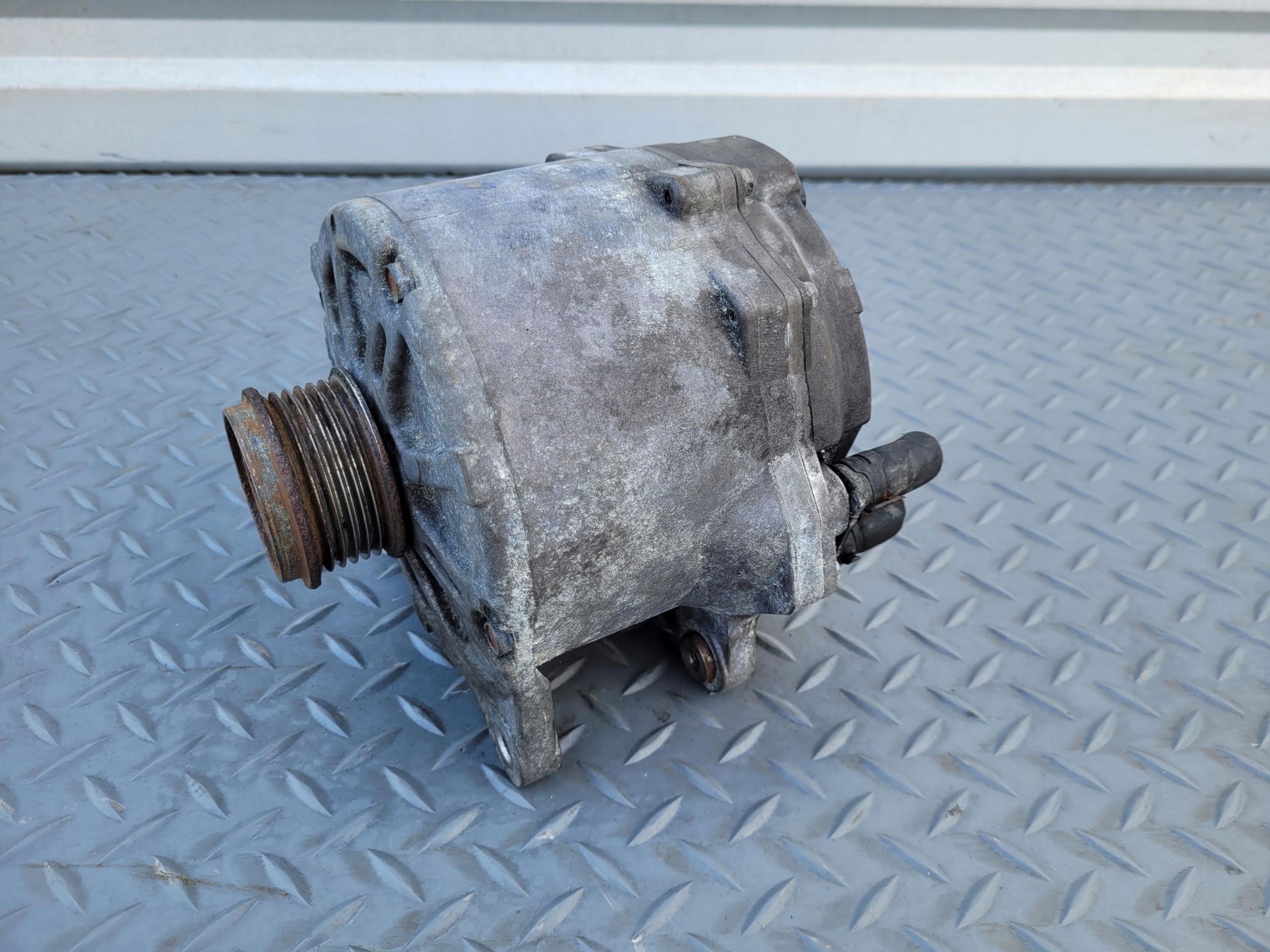 ALTERNATOR 05990301 VW PHAETON LIFT 3.0 TDI