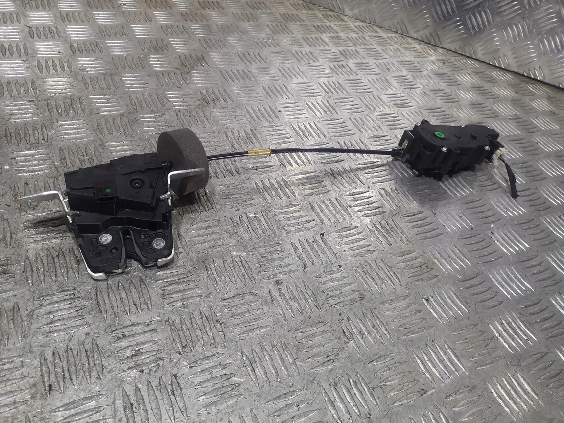 Mercedes GL ML W166 замок a2047400735