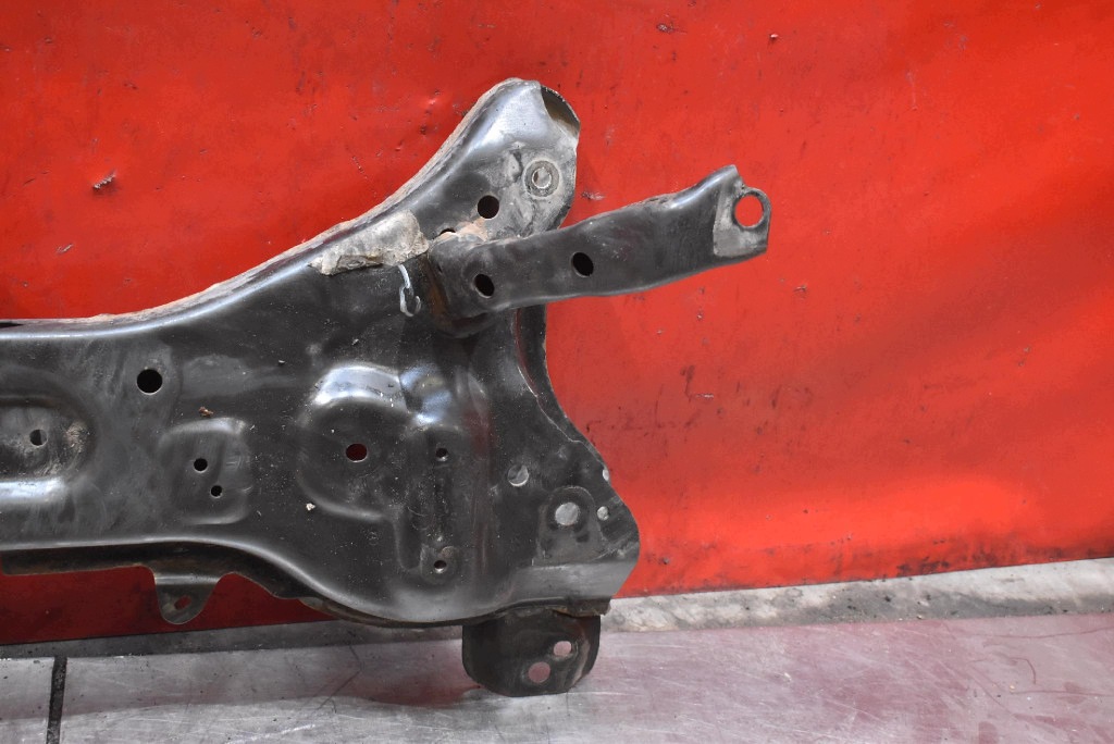 axle beam sider subframe axle beam front NISSAN NOTE 2 II E12 1.2 VVT 80 KM 12-16