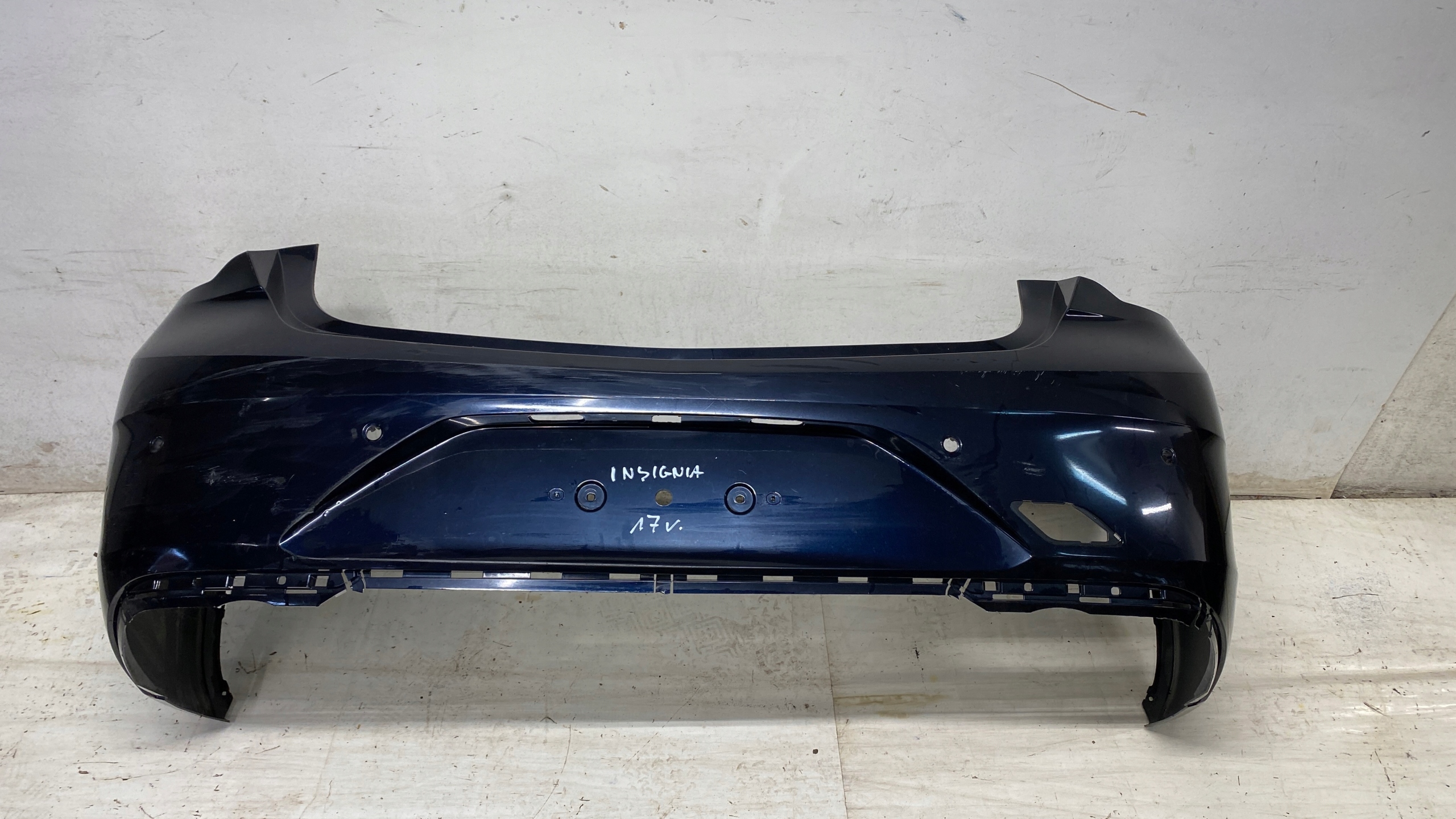 OPEL INSIGNIA B sedan HB bumper rear part rear 17