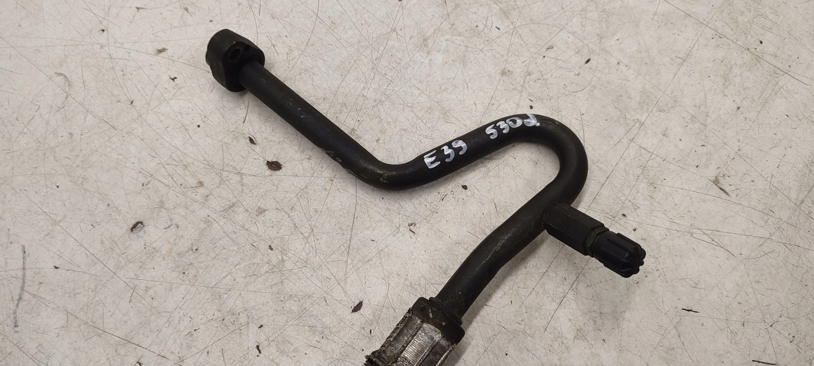 hadice vedení klimatizaci BMW E39 LIFT 3,0TD