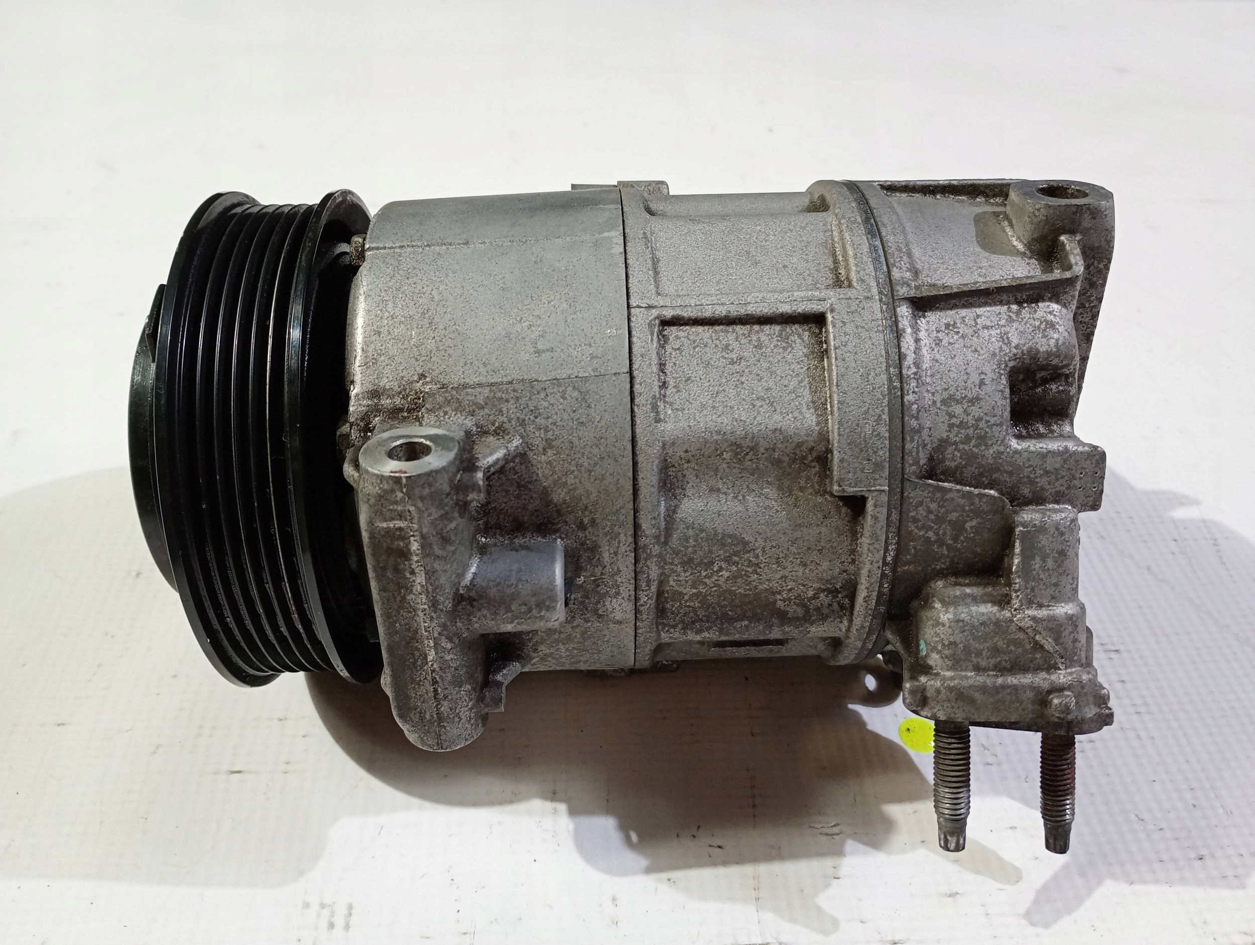 compressor compressor; of the air conditioning Chrysler Pacifica 3.6 2017