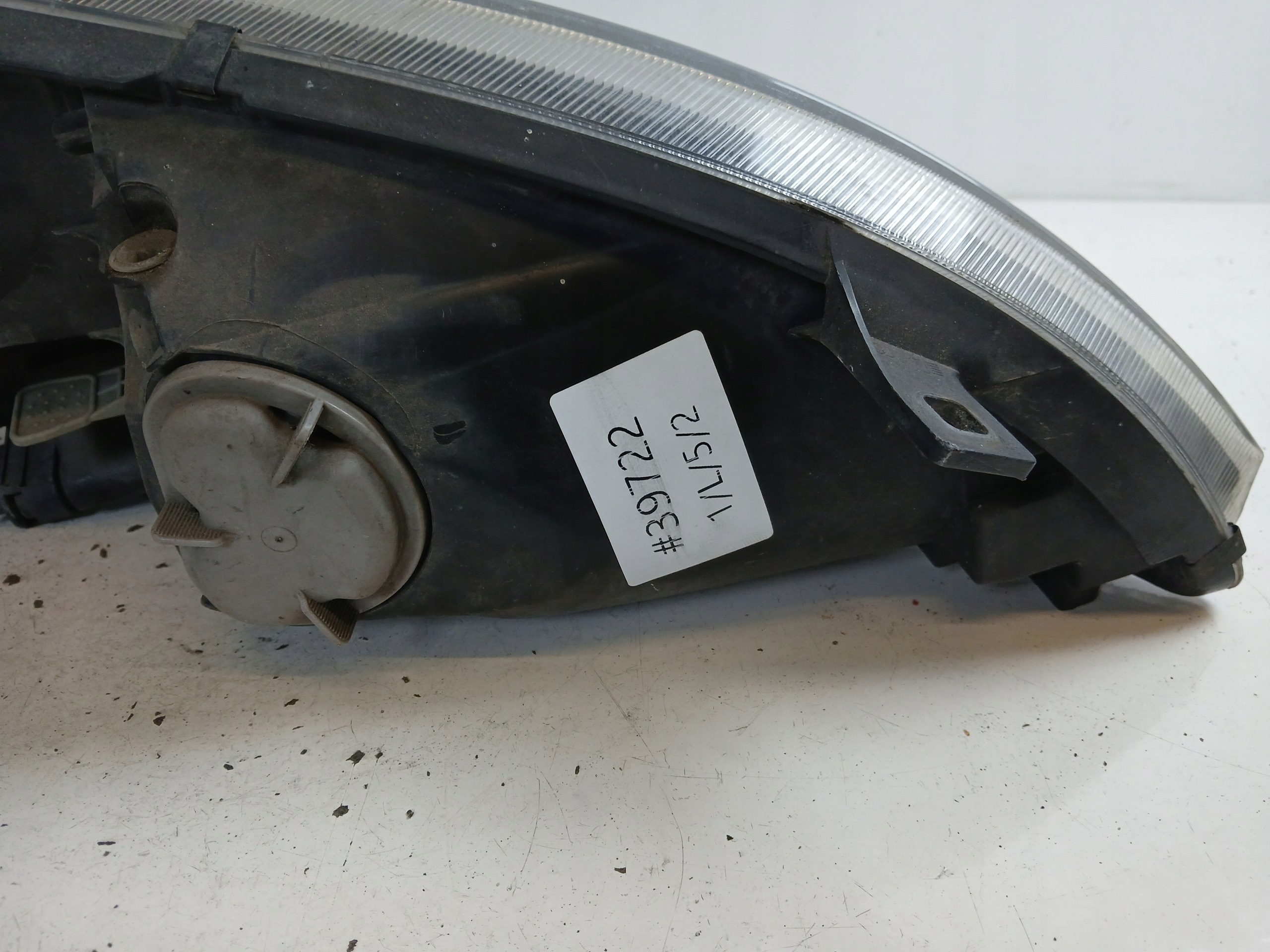 MITSUBISHI COLT VI Z30 light left front 8301B367 CIEMNA