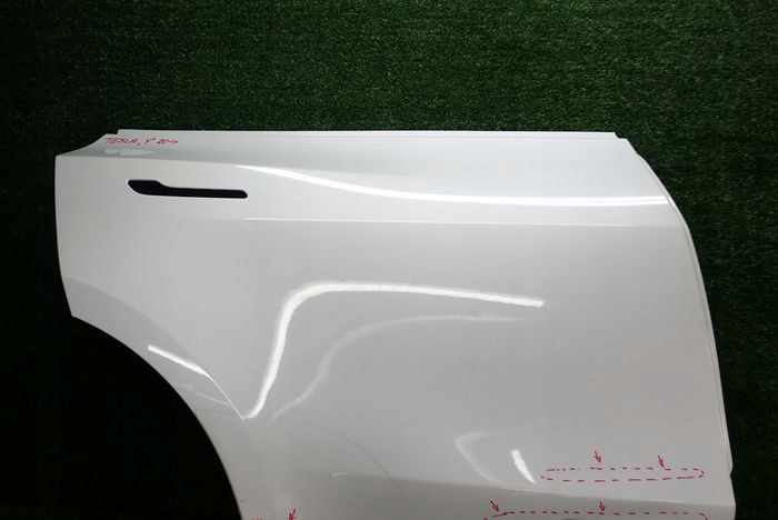TESLA 4 20- Tür rechts hinten heck