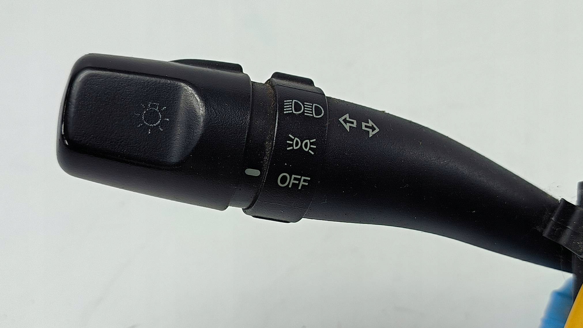 Commodo essuie glace HYUNDAI MATRIX
