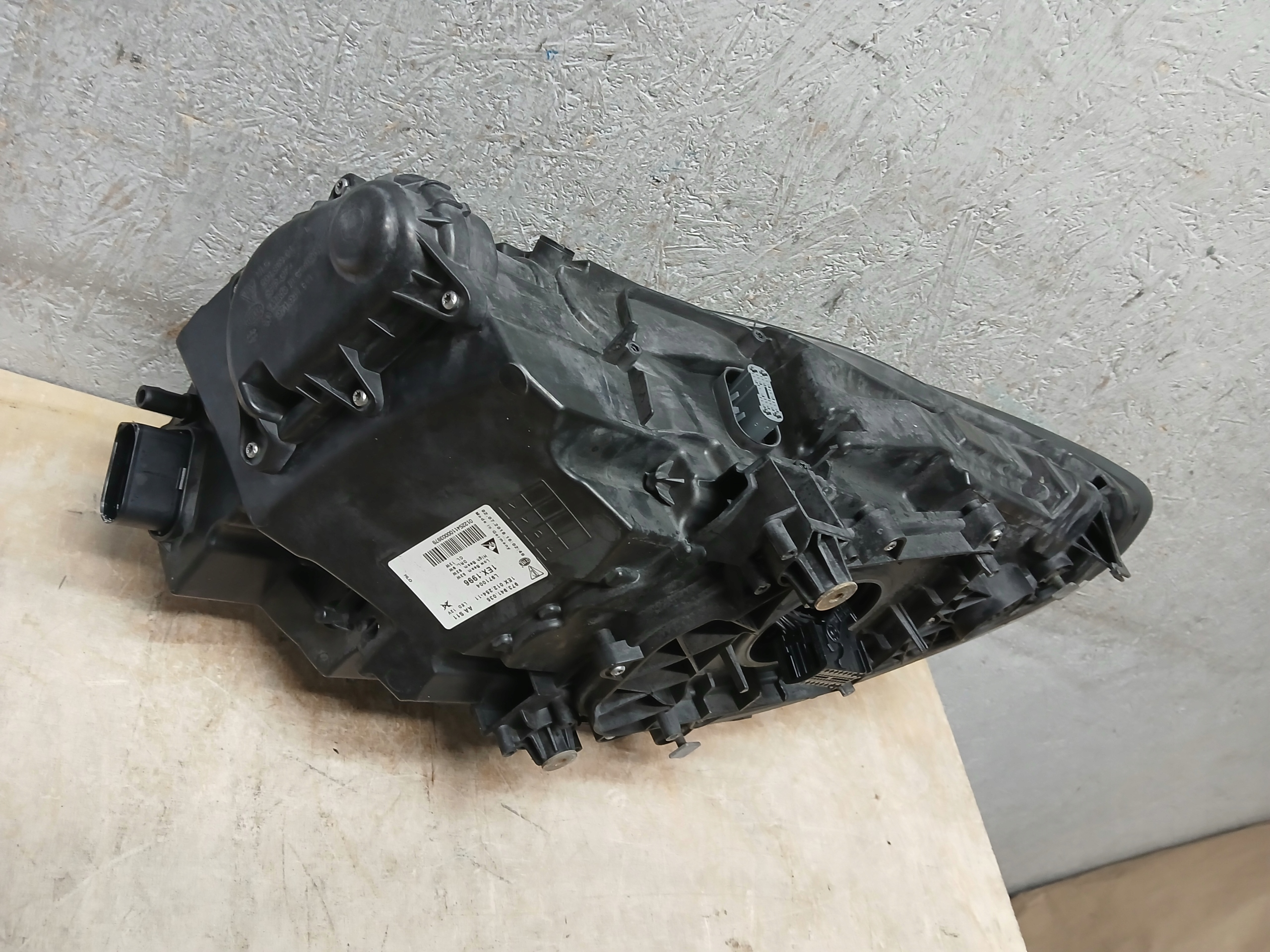 light front left PORSCHE PANAMERA 971 973 FULL LED MATRIX 973941035