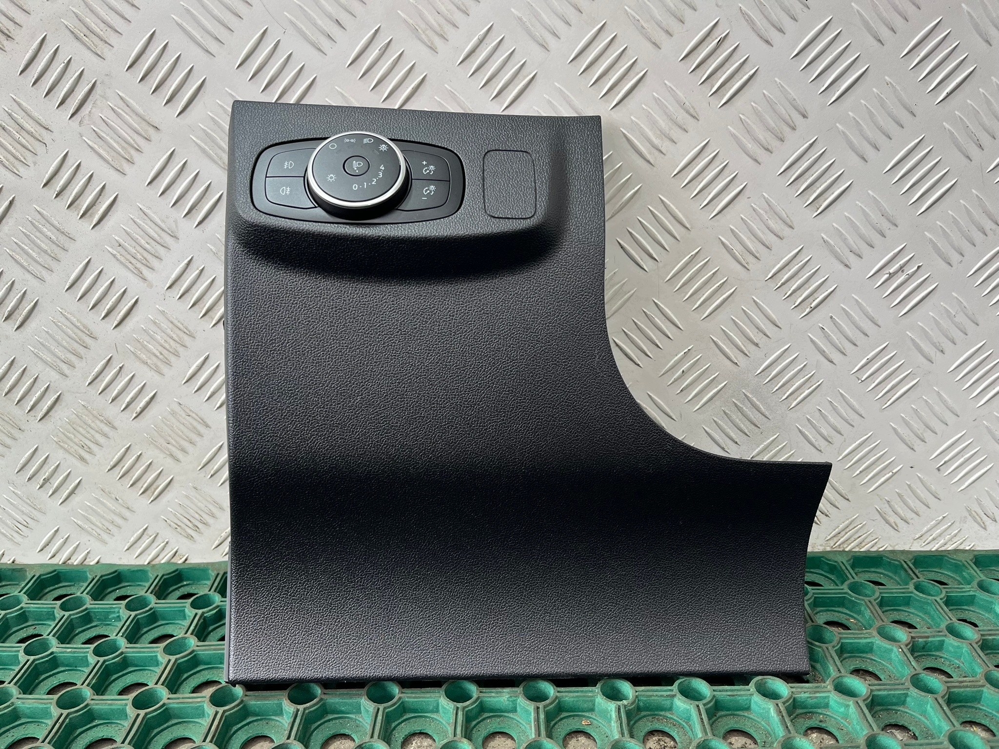 FORD FOCUS MK4 18-22 light switch + cover H1DT-13D061-AE