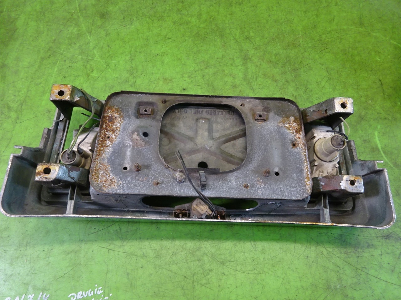 Dd7772f44d4ea2f9882ea6d37475