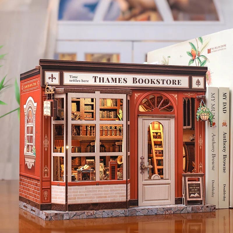 Miniaturowy Domek Book Nook Księgarnia z Tradycjami Biblioteka Diy Książki