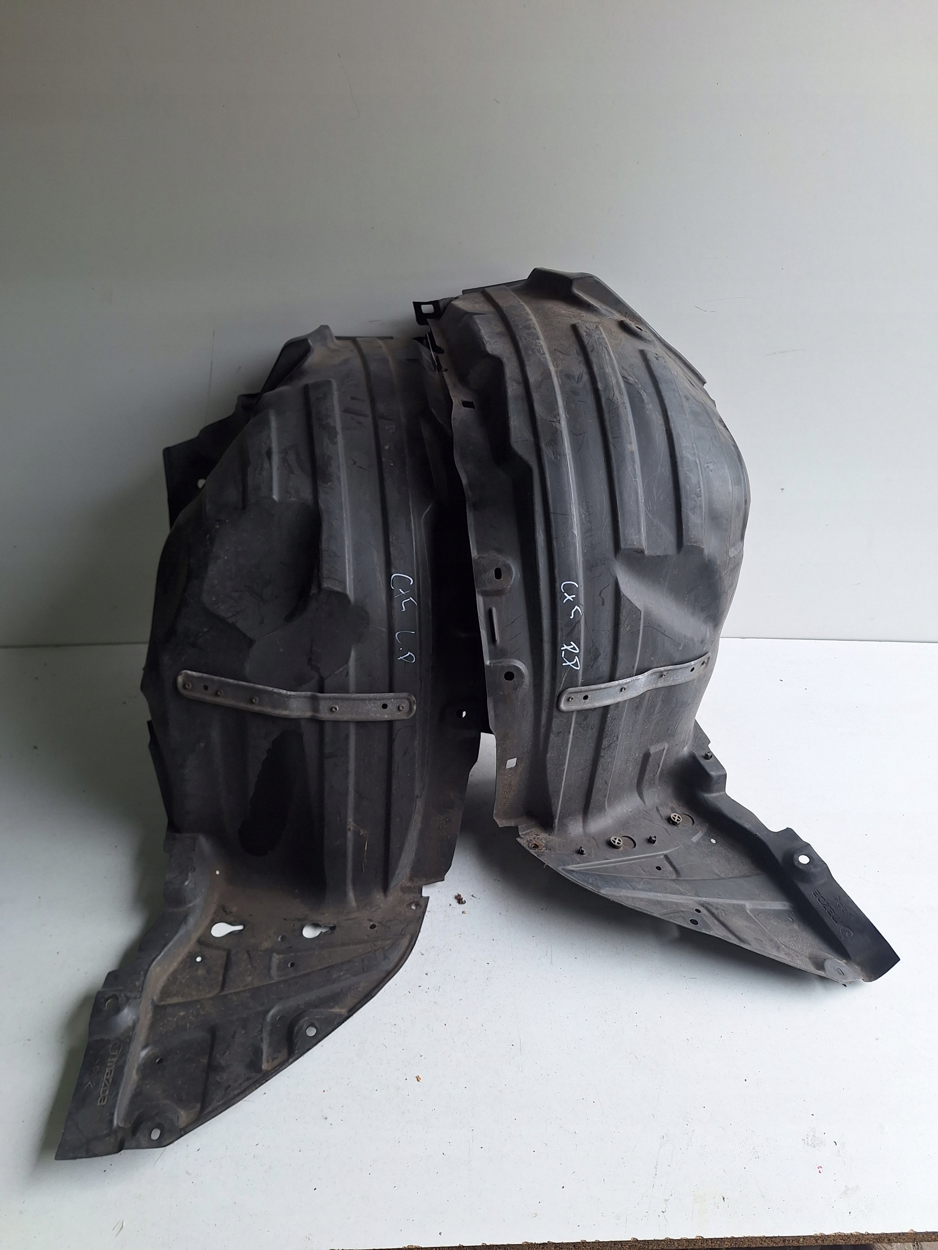 MAZDA CX-5 12-16 mudguard PRZO right