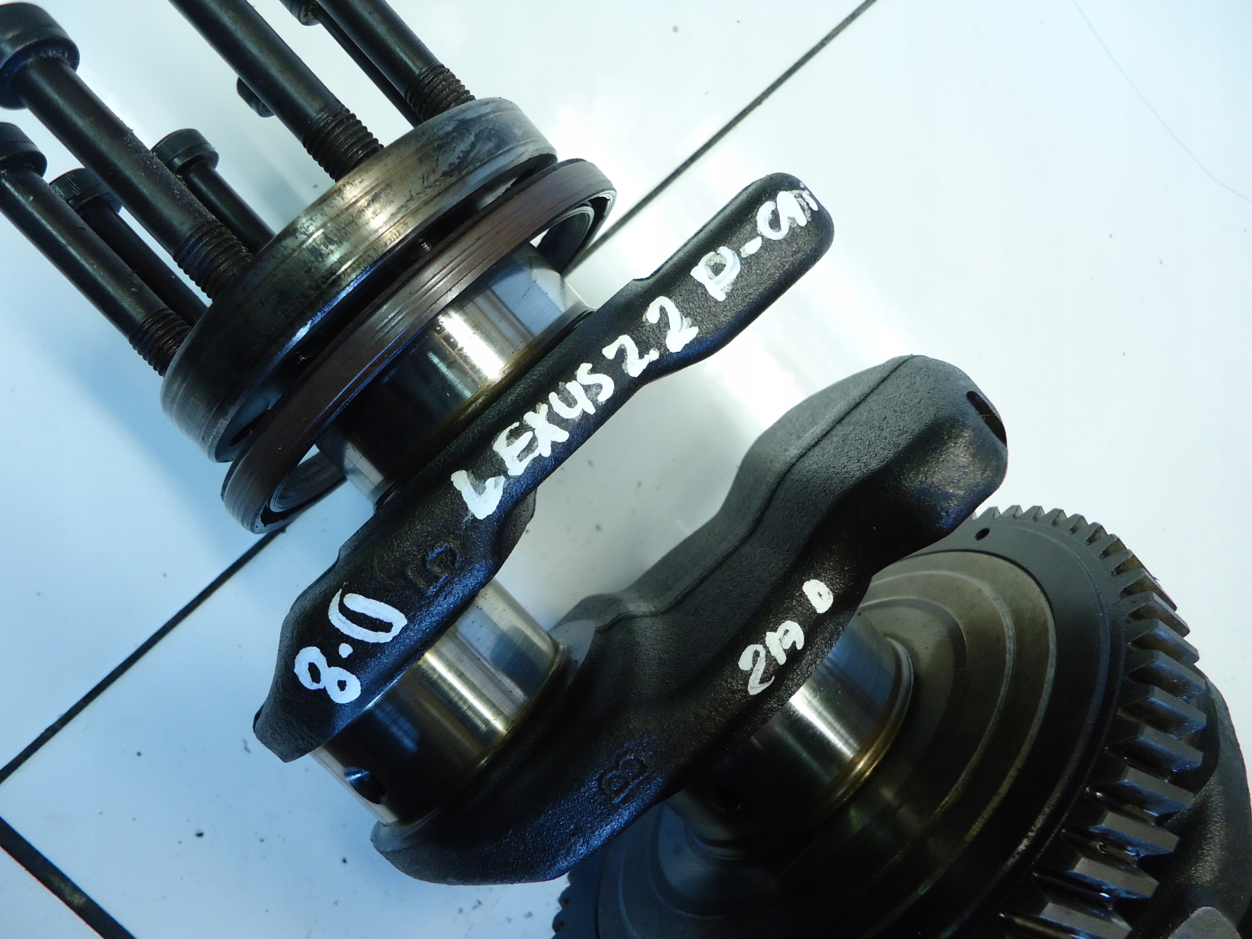 LEXUS IS II IS220 2.2 D-CAT 2AD crank