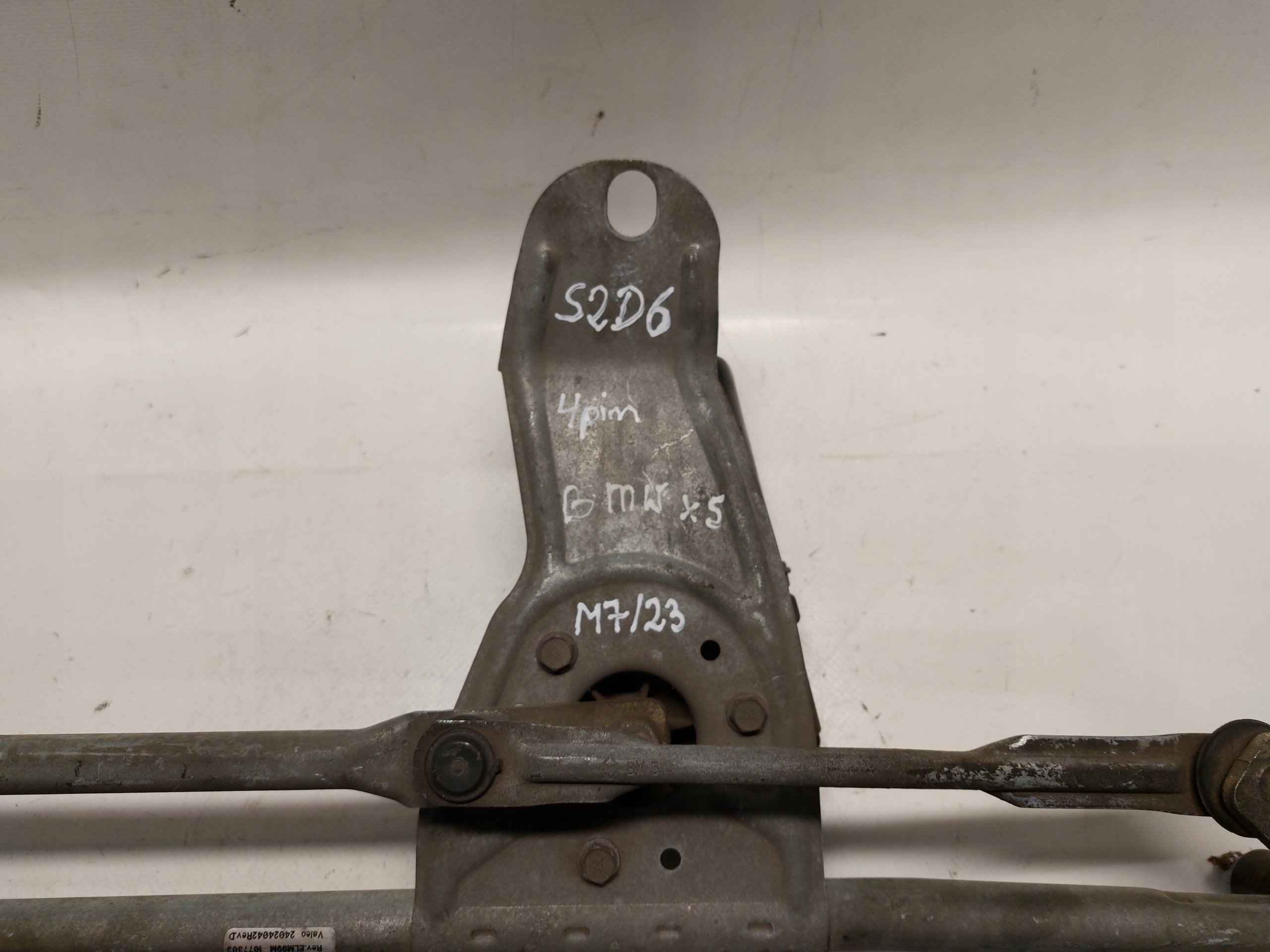 BMW x5 e53 wiper mechanism front 4 pin