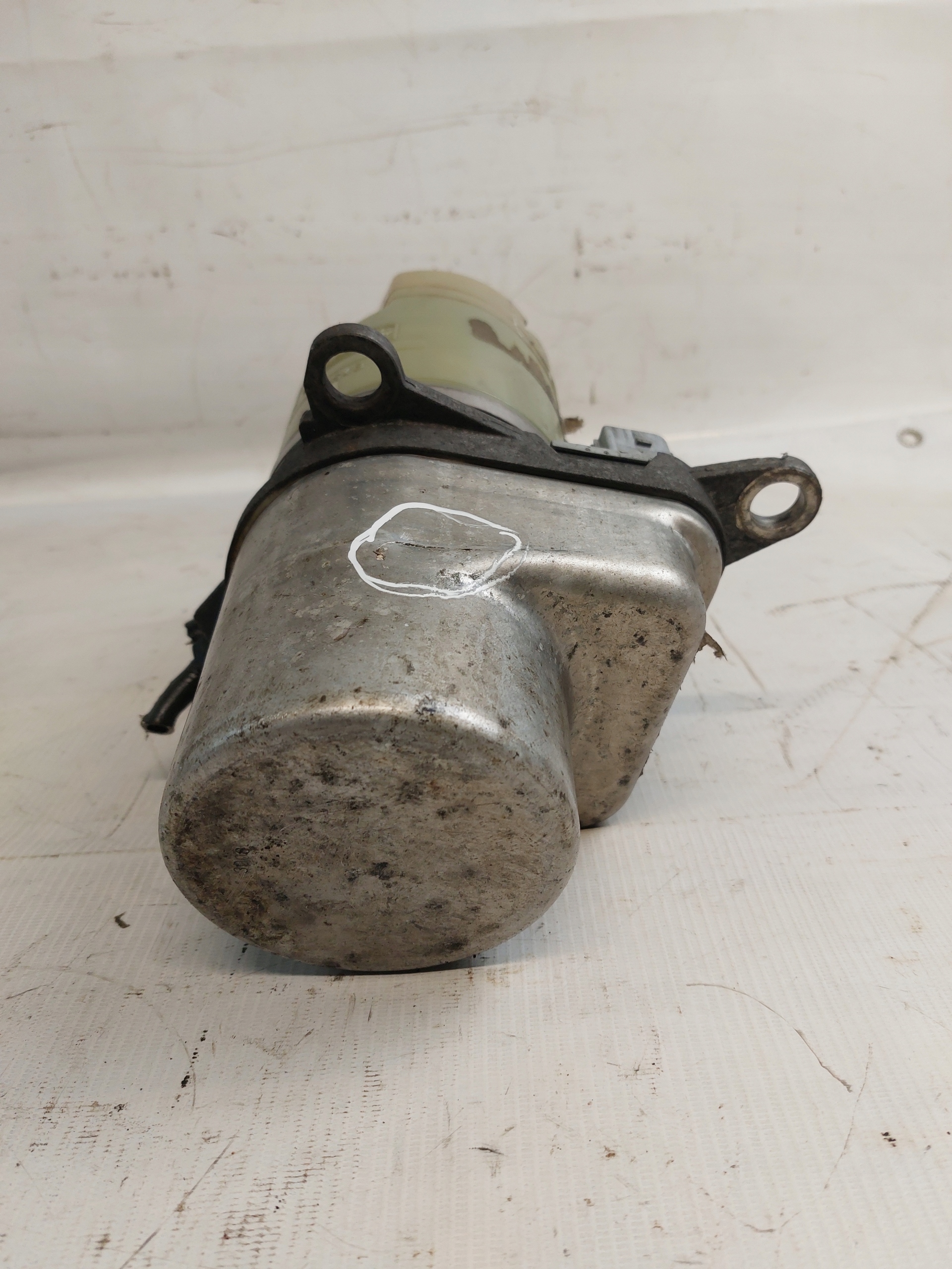 servo pump FORD KUGA and 2.0TDCI