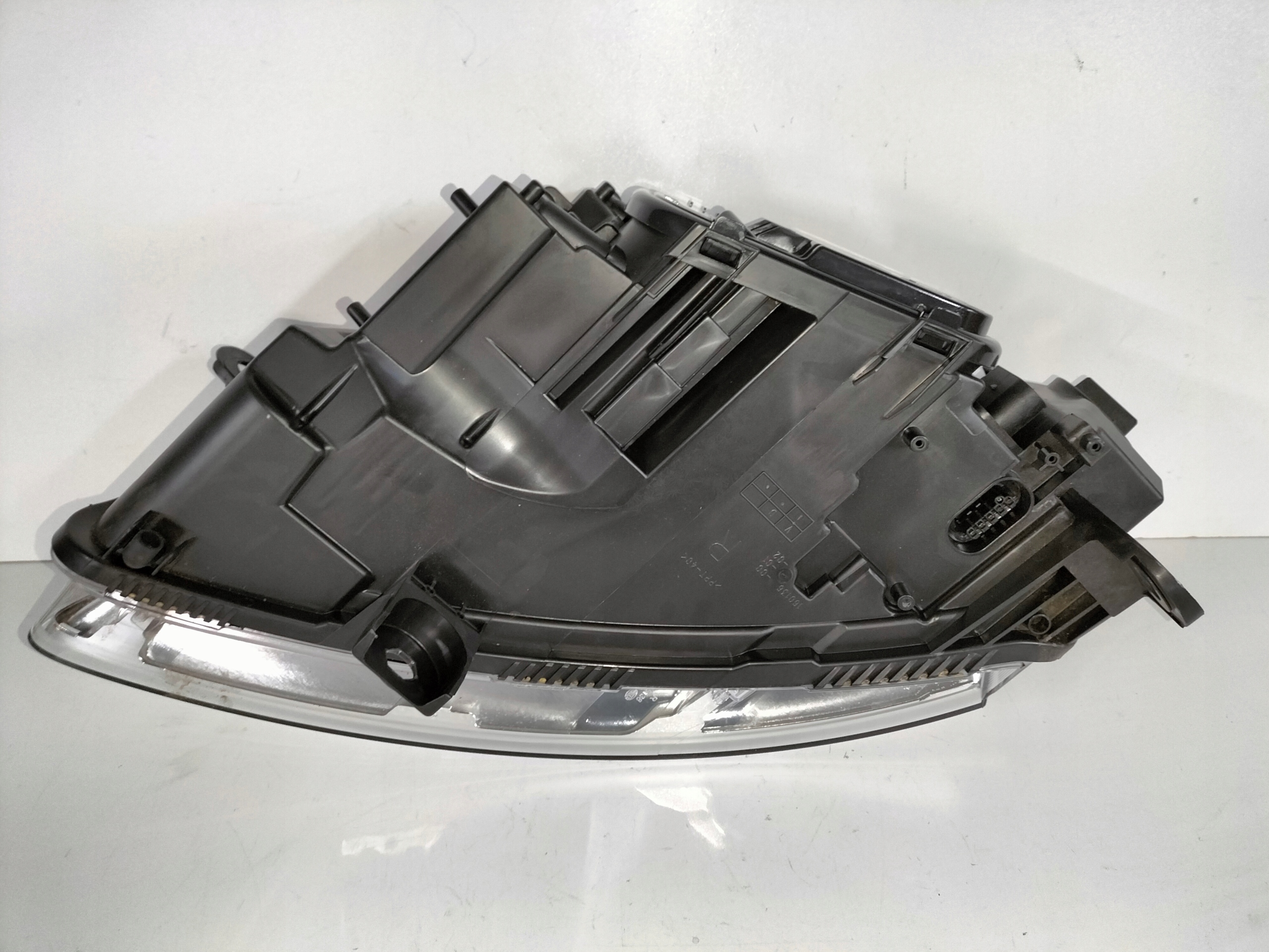 light front right reflektor AUDI A6 C6 4F0 04-08 BI-XENON