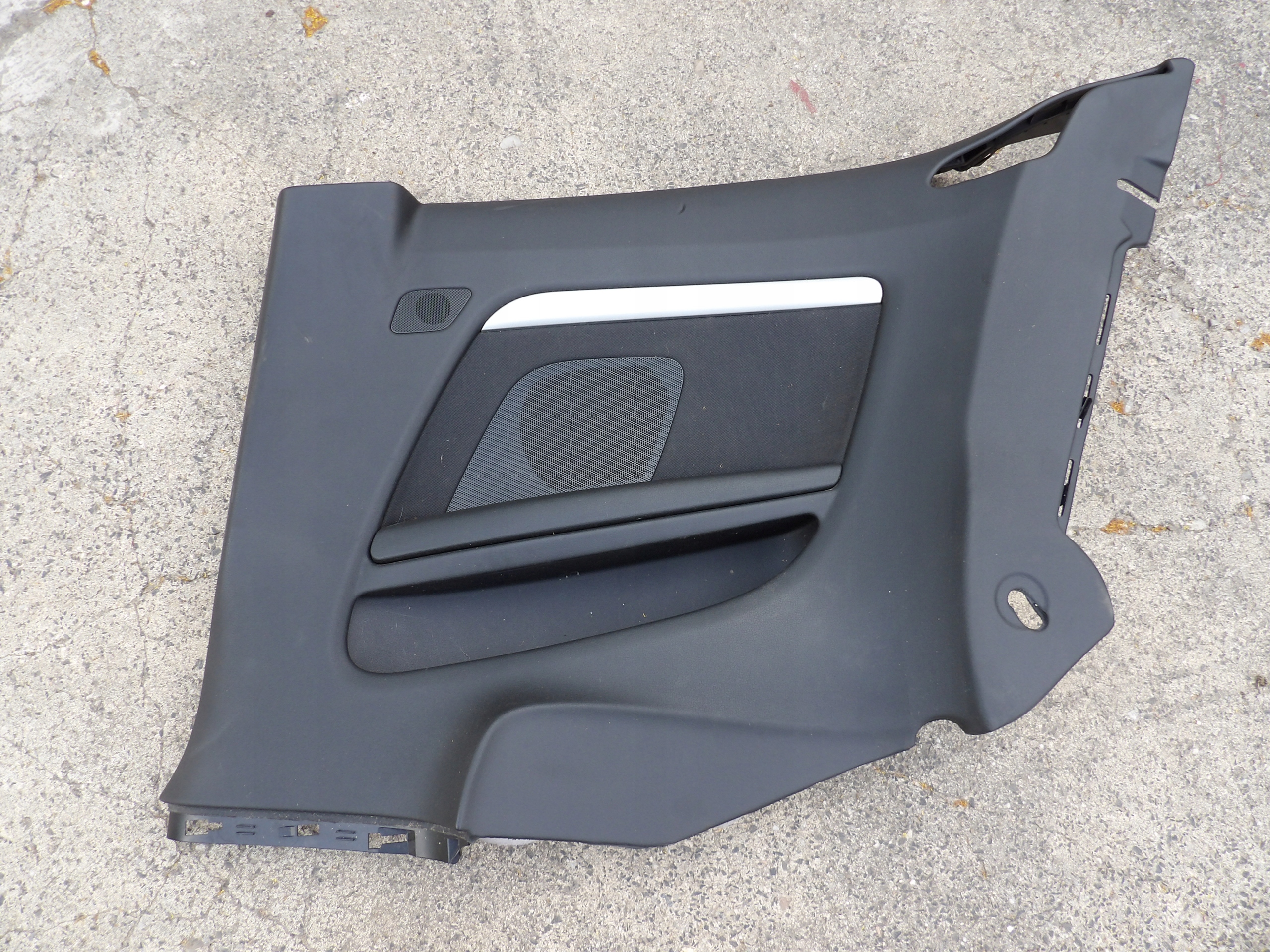AUDI A5 COUPE side upholstery rear part right