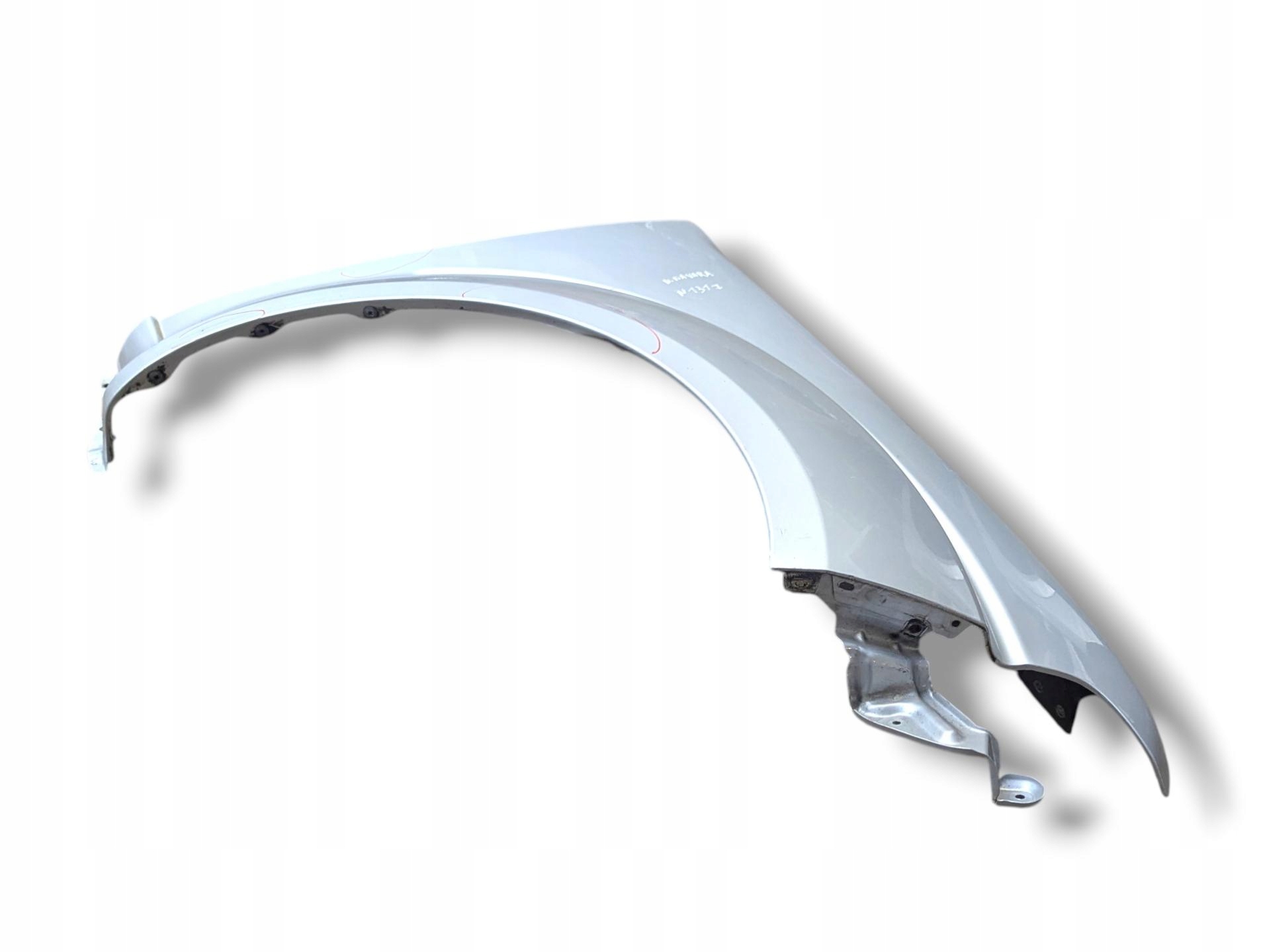 fender front right side Nissan Navara D40 facelift 2013 F3100-4X0MA