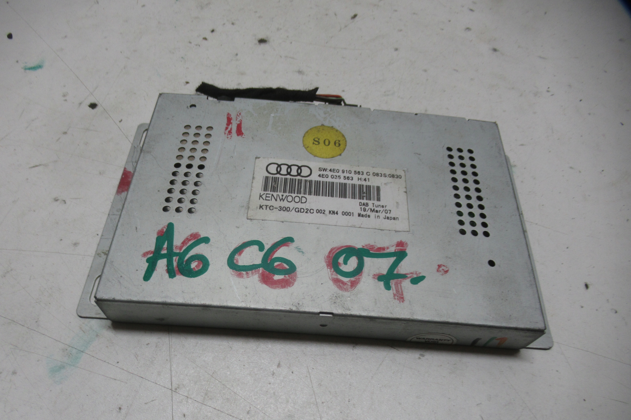 AUDI A6 C6 07R module amplifier RADIA 4E0035563