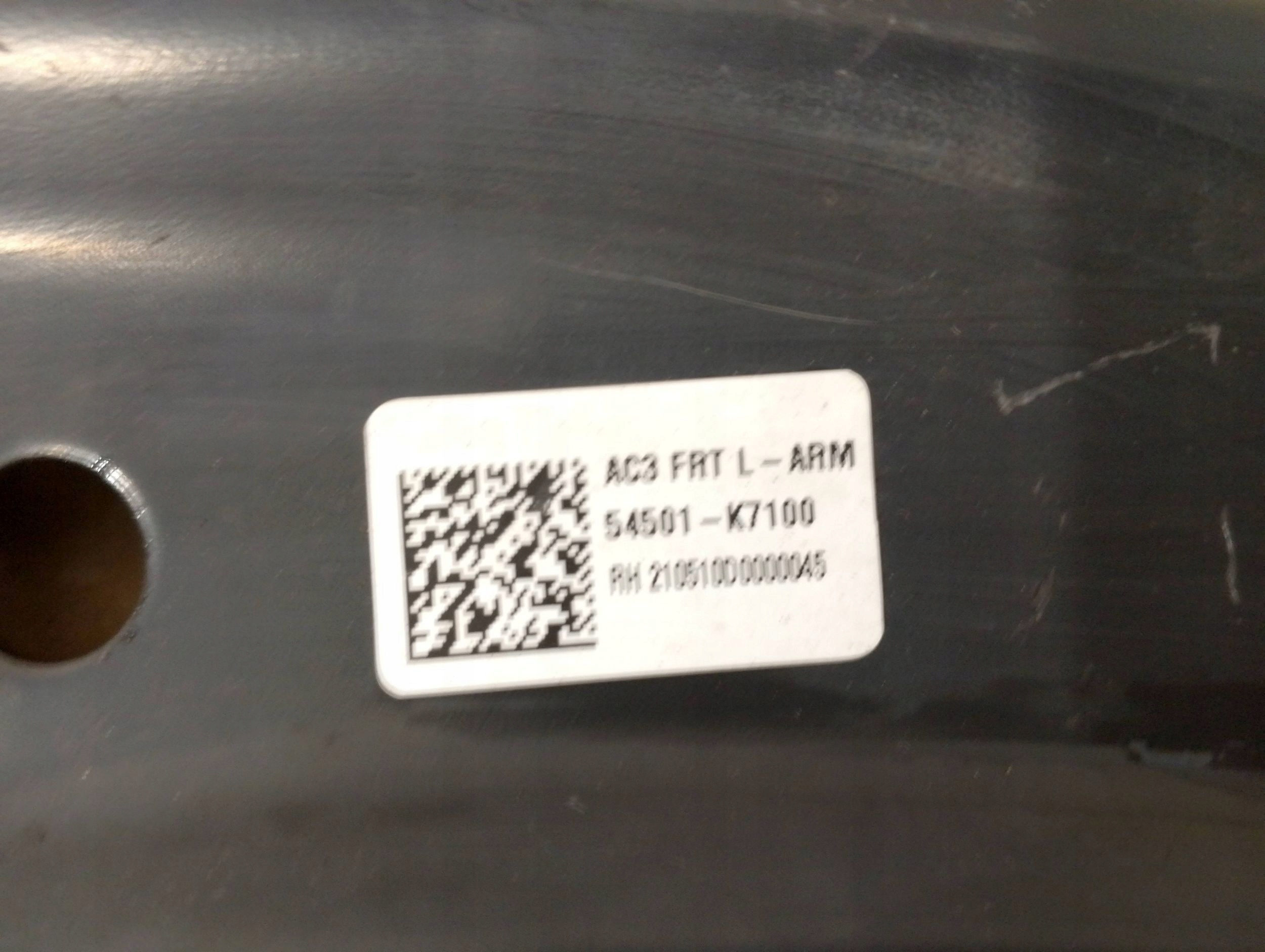 HYUNDAI I10 III arm front right front 54501-K7100 (Q420)