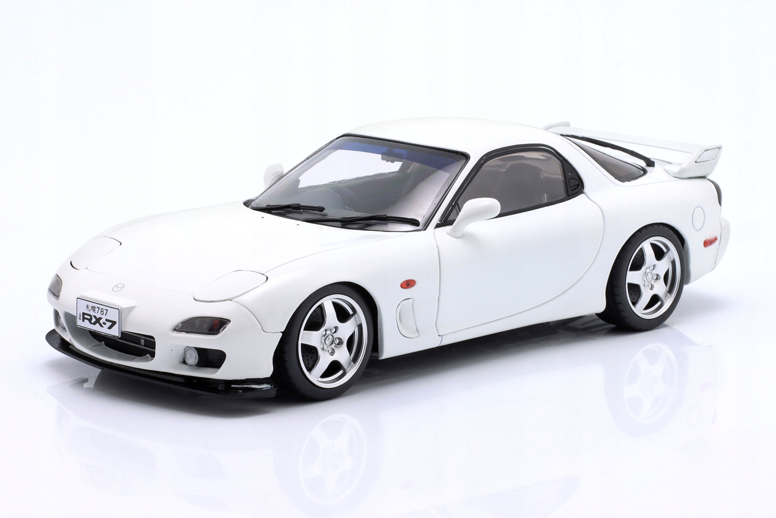自動車 mazda RX-7 R1 Next-Generation Mazda RX-7 To Arrive In 2011: Report
