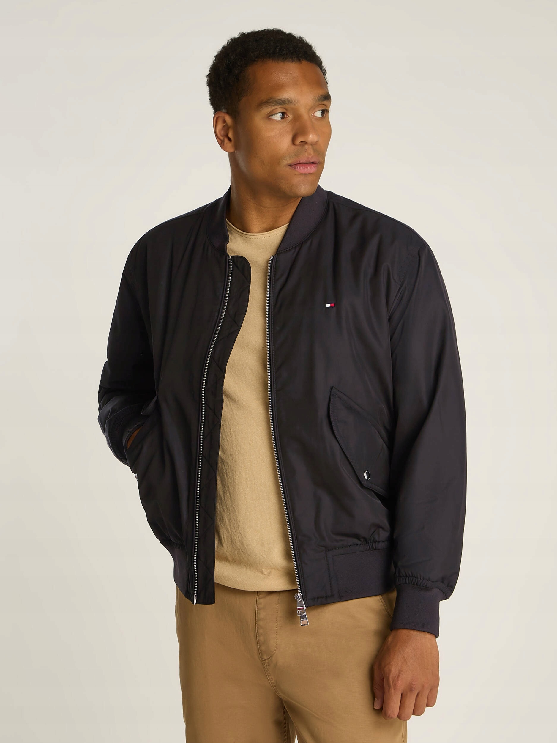 Tommy Hilfiger Bunda Bomber Černá Pohodlná S Logem M 2GA