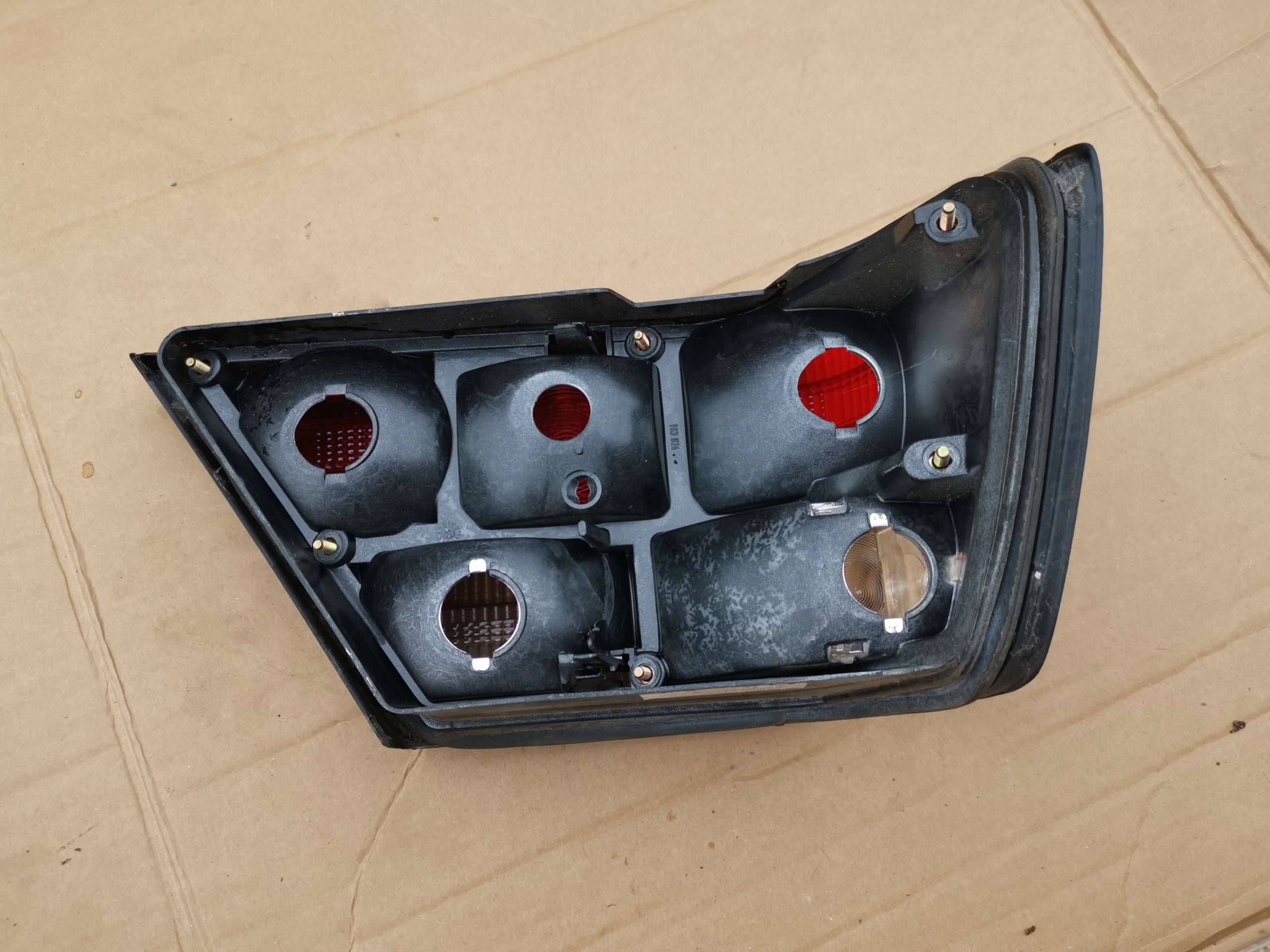 light rear part left right MERCEDES W124 sedan e-klasa