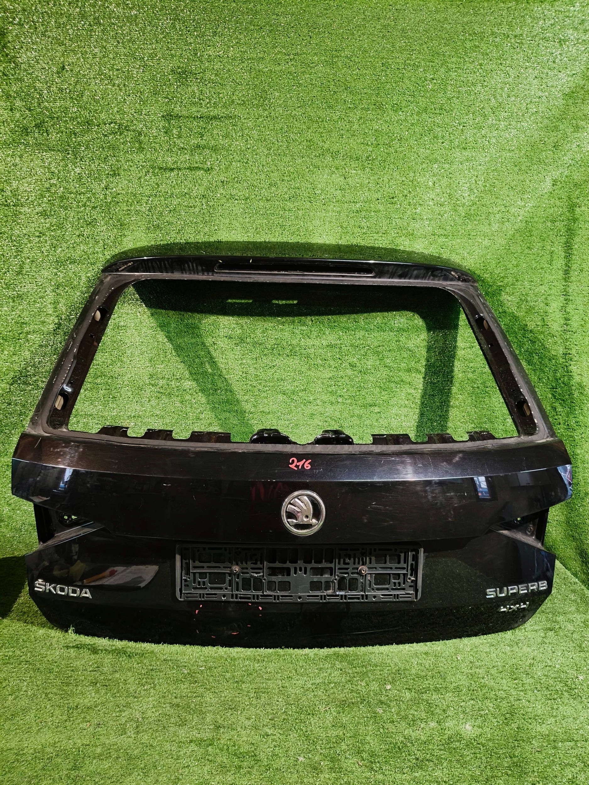 boot doors rear part boot SKODA SUPERB III KOMBI NR.216