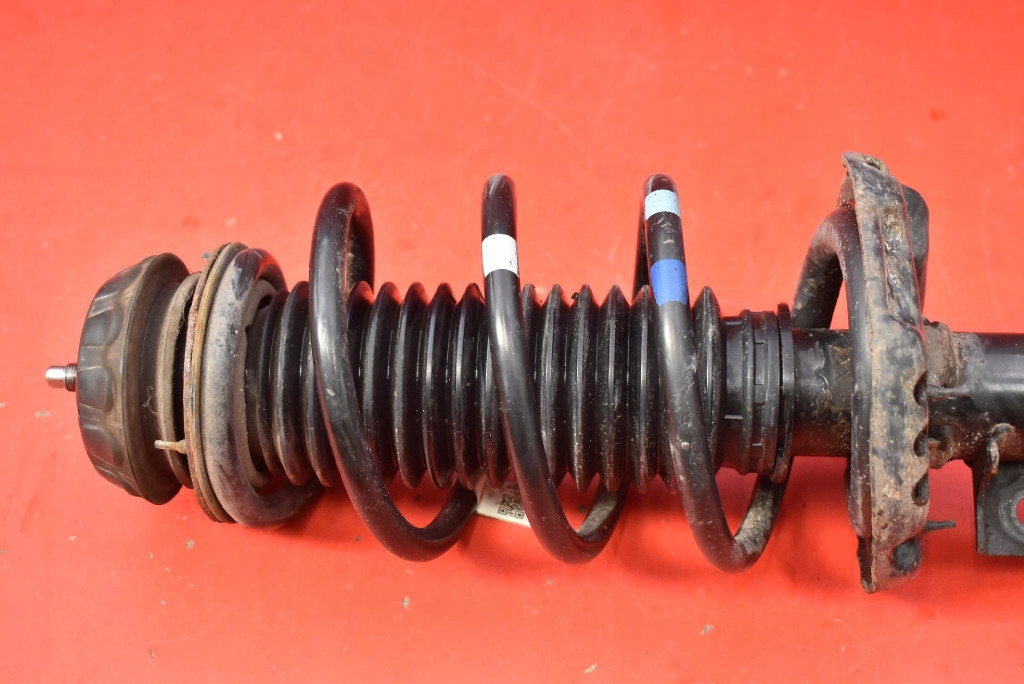 shock absorber right front KIA RIO 4 IV 1.2 16V 84 KM 16-20