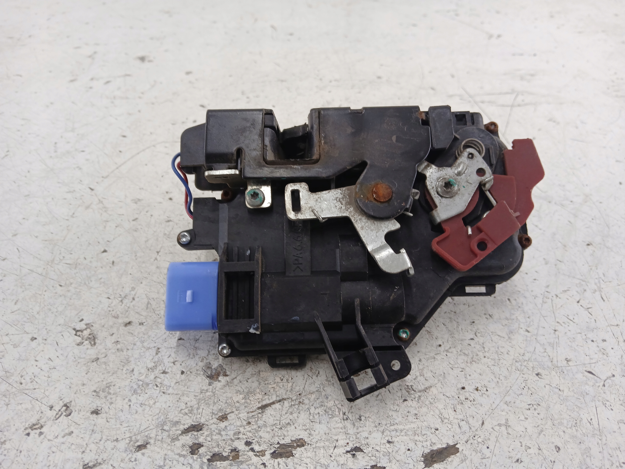 SEAT ALTEA and lock door left front
