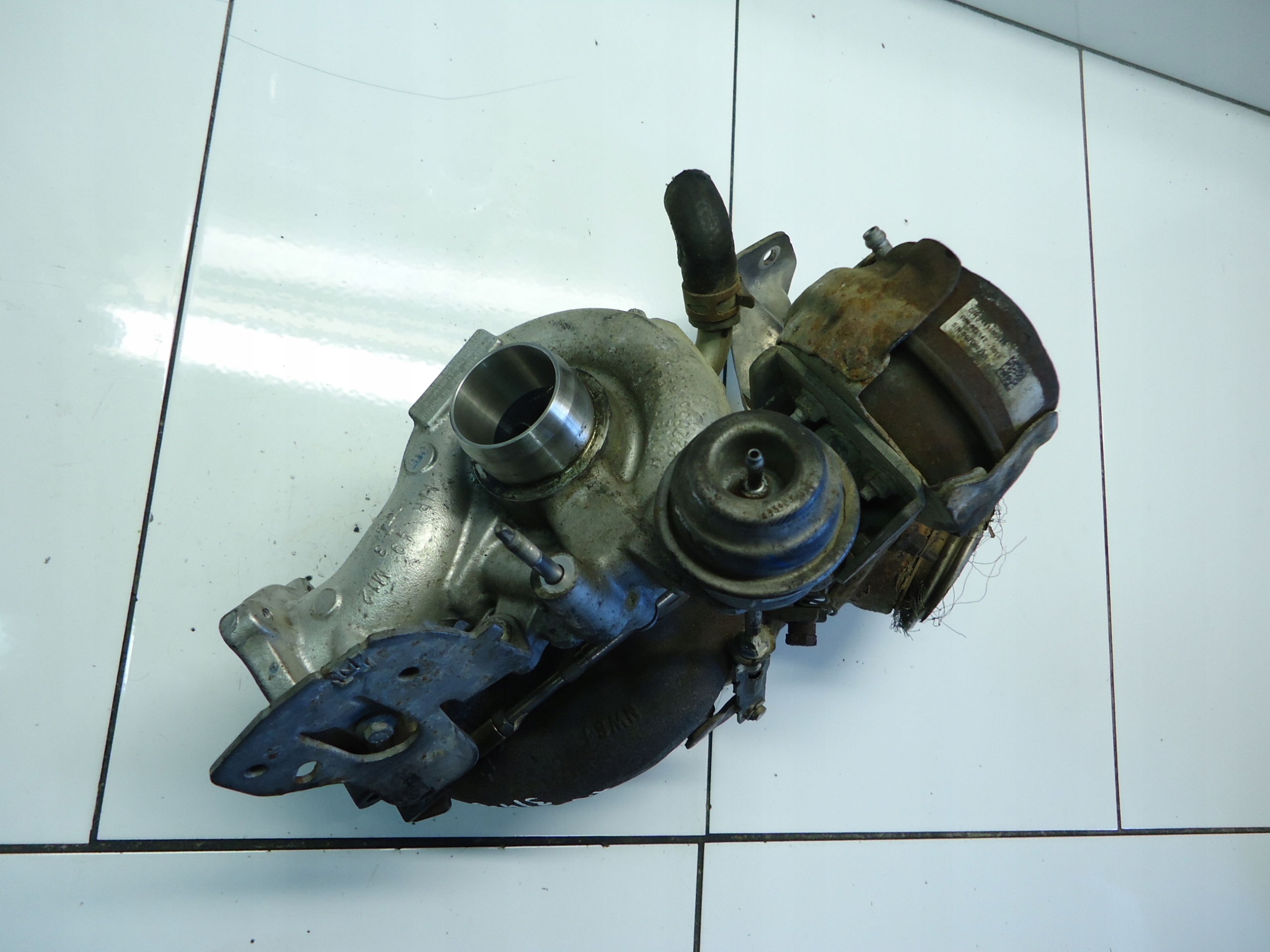 RENAULT TRAFIC III 1.6DCI turbo 8201371489