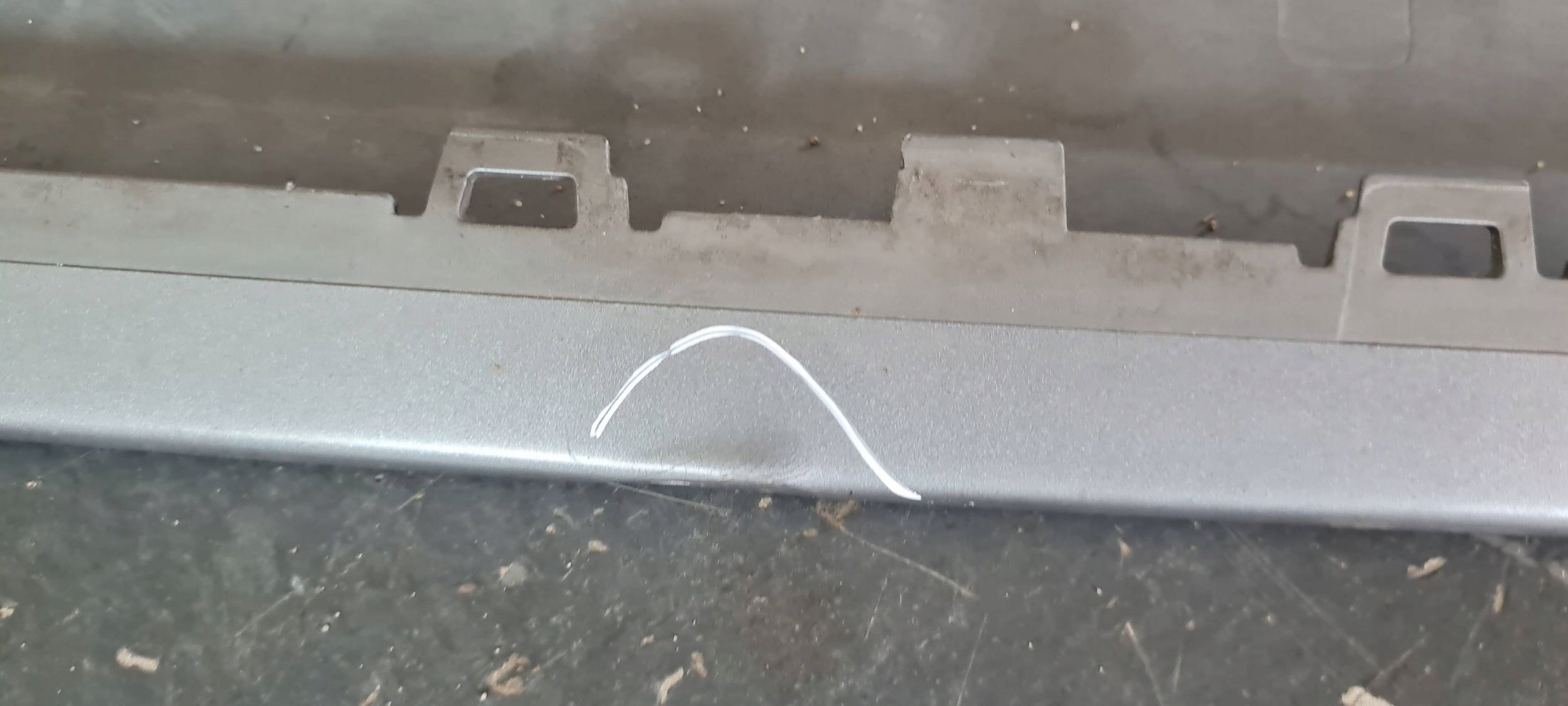 SQ8 4M Q8 accessori SPOILER Paraurti Anteriore SLINE 4M8807733A