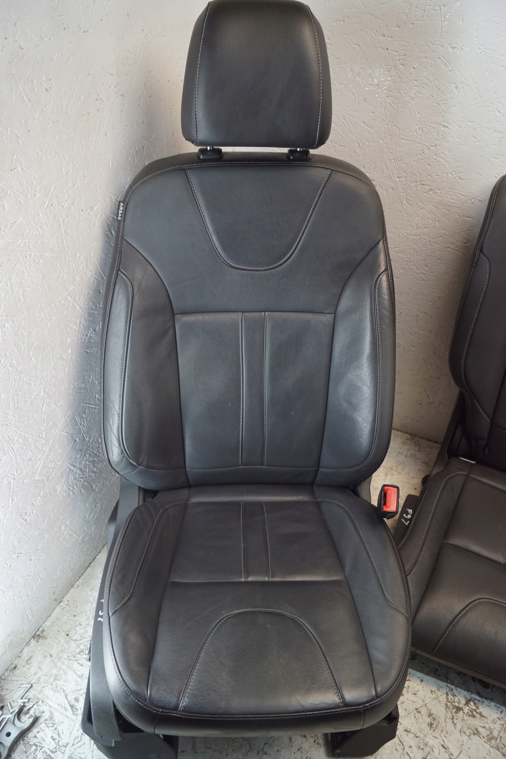 кресла диван FORD KUGA MK2 кожа