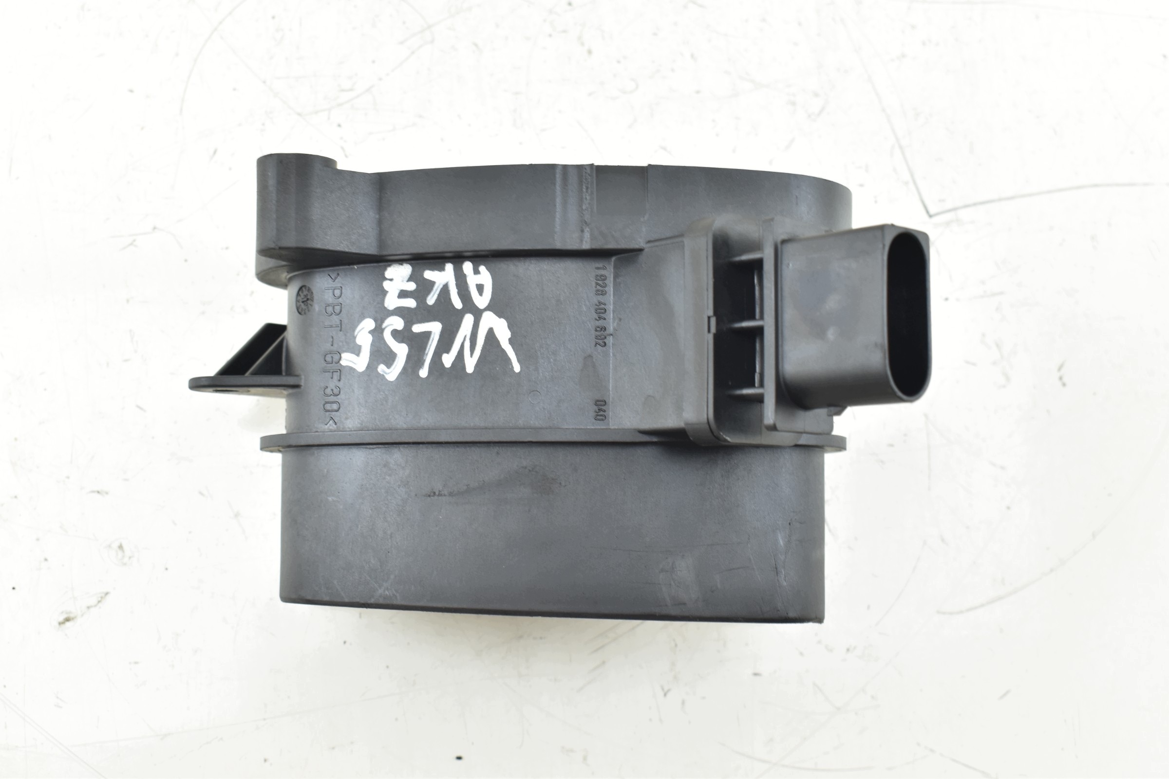 váha vzduchu BMW E46 E53 E60 E61 E65 E70 E83 E87 E90 E91 2.0 3.0 77887440