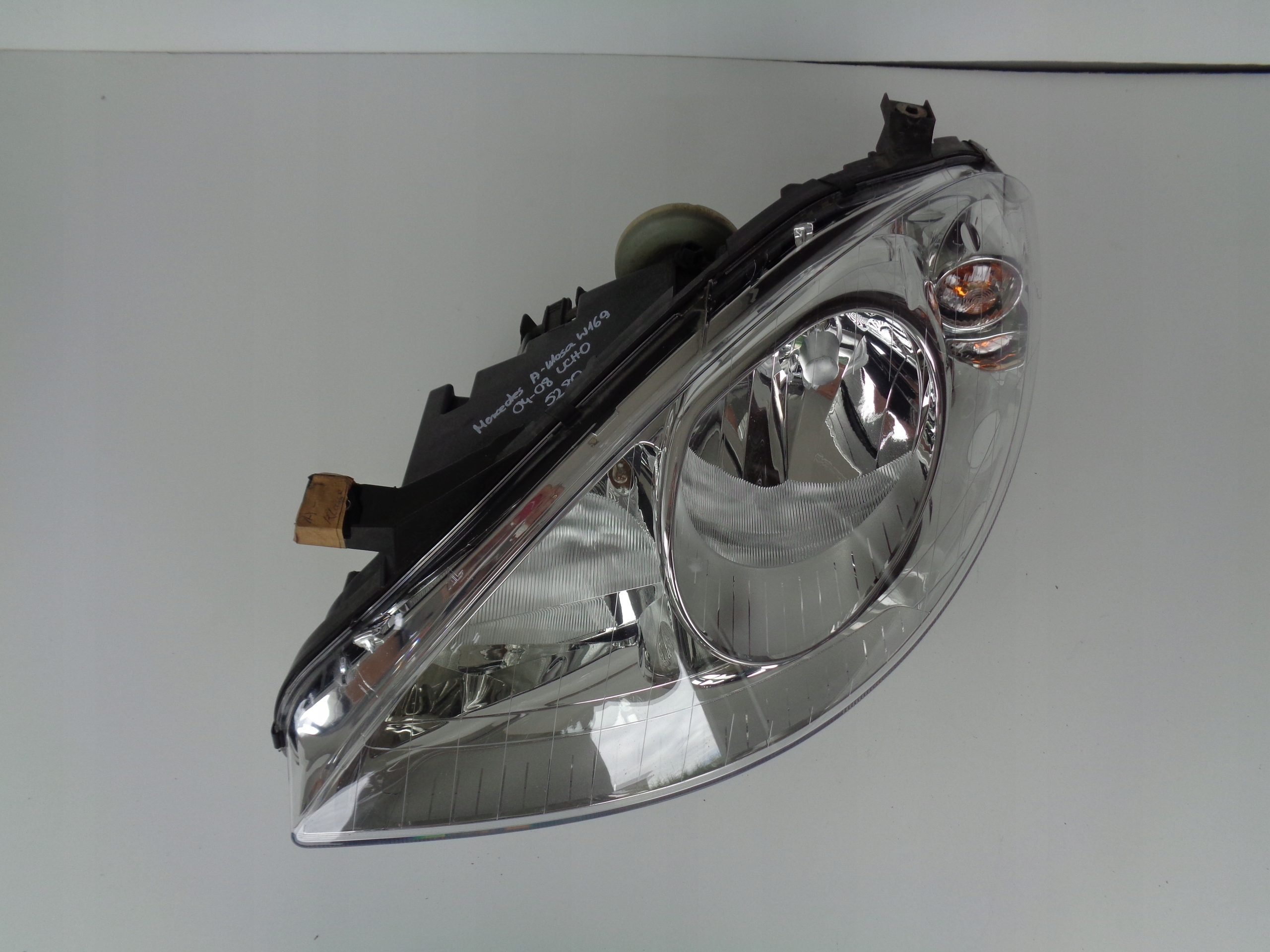 light left REFLEKTOR MERCEDES A-KLASA W169 04-08