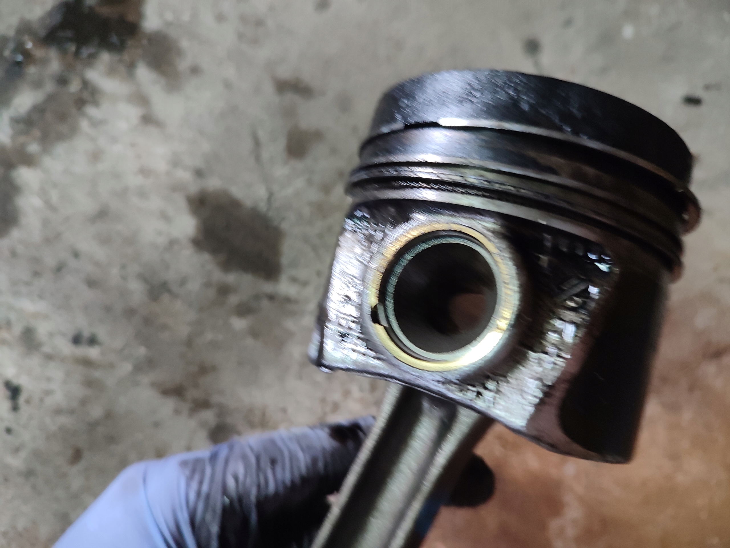 PISTON BIELLE AUDI A6 C8 A4 B9 2.0 TDI DTP