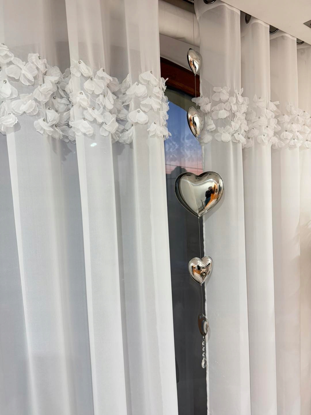 Firana na przelotkach 140 cm x 250 cm Płatki Crystal