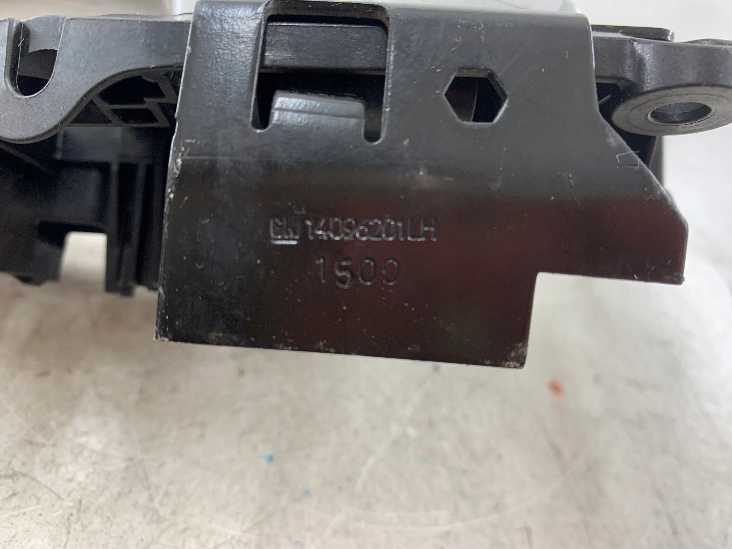 OPEL ASTRA J handle exterior left rear part Z167