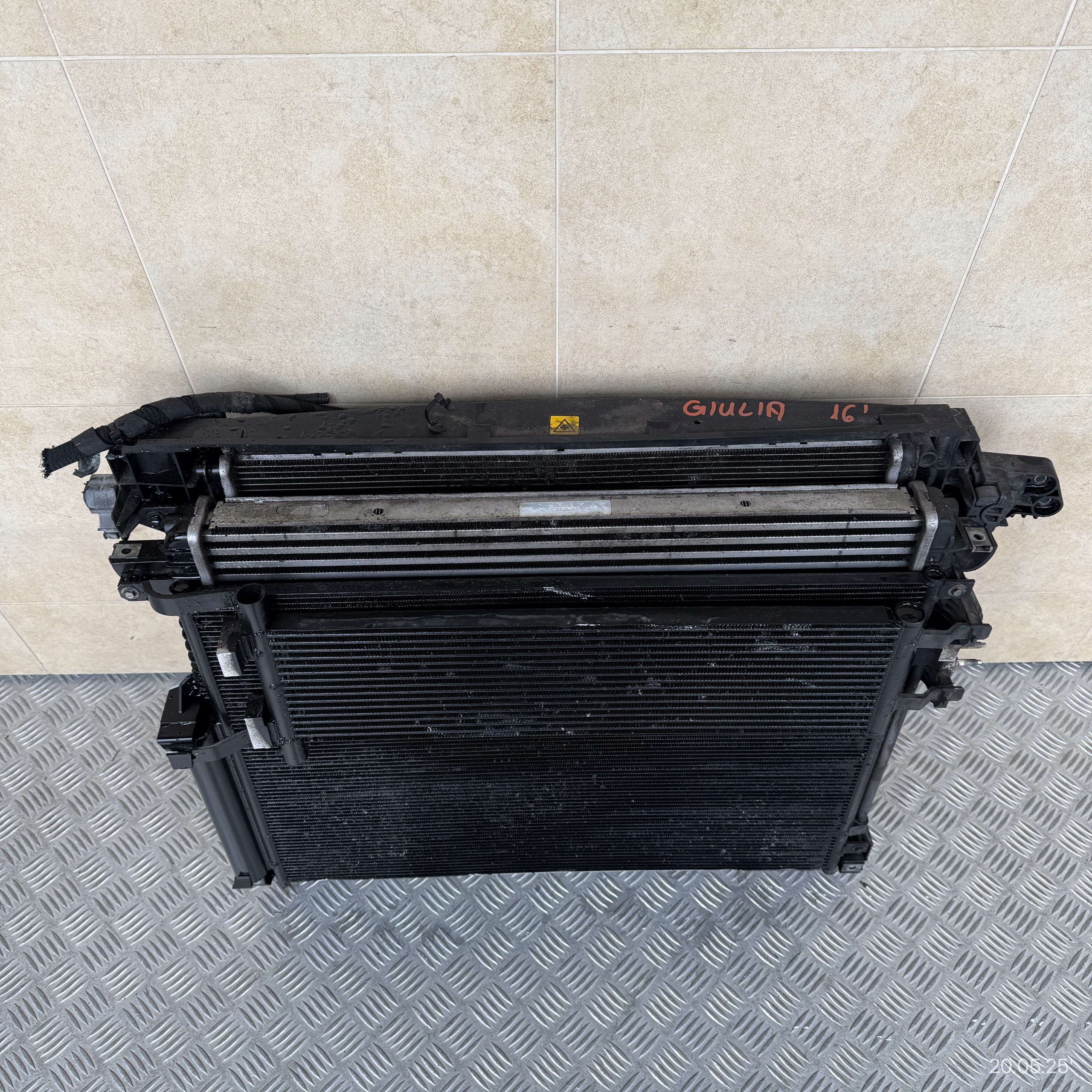 Radiateur Complets ALFA ROMEO GIULIA 2.2. JTD 2016 ROK