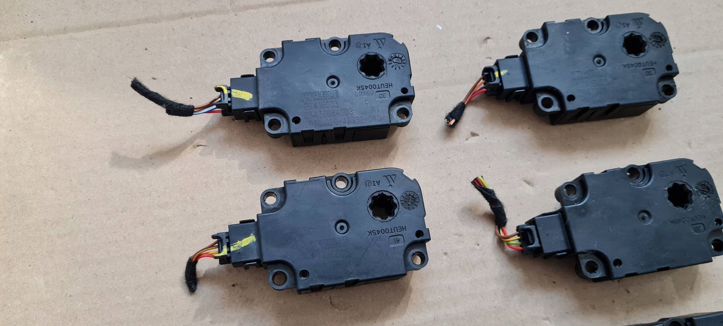 A6 C8 4K Micro moteur Bouches buses Console Bloc de chauffage complet ET416003 A4 B9 8W A5