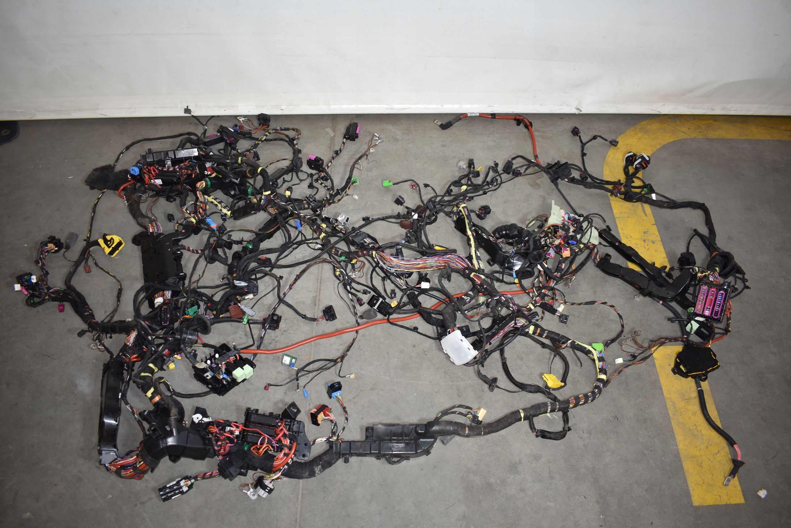 IDEALNA wiring electrical PORSCHE 992 992-2 CABRIO 4S 2025R. 1