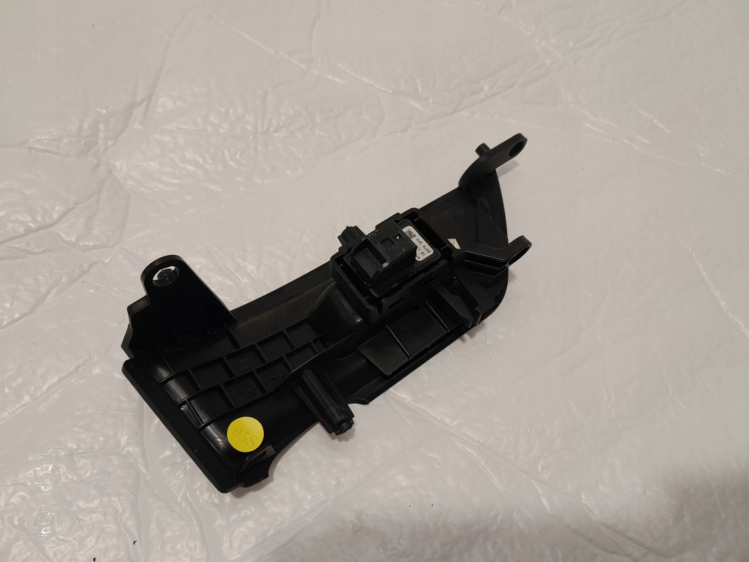 AUDI Q5 80A frame switch windows left rear part 80A959515 4M0959855