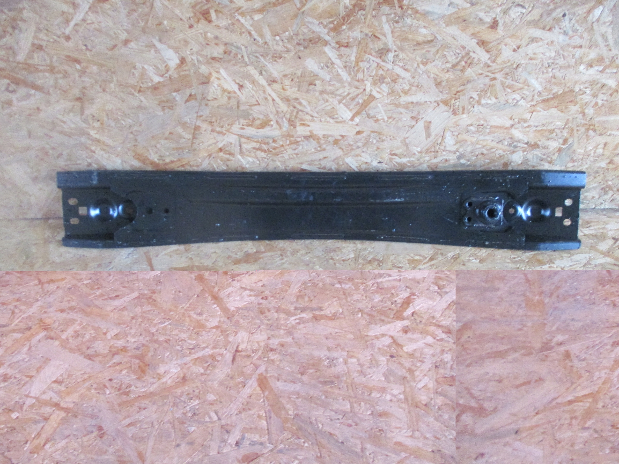 bumper support rear part rear TOYOTA COROLLA E21 KOMBI